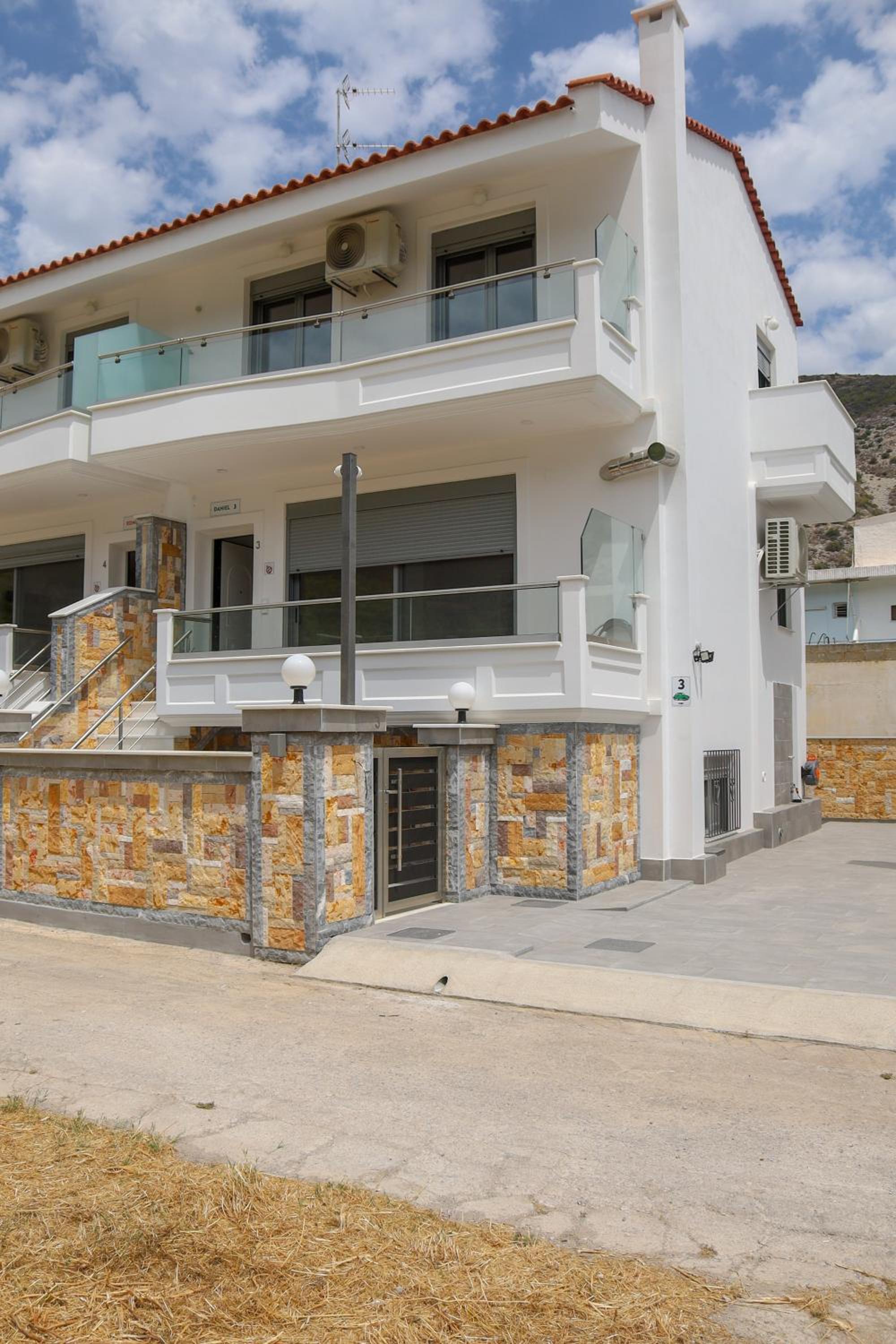 ALTAVILLAS maisonettes