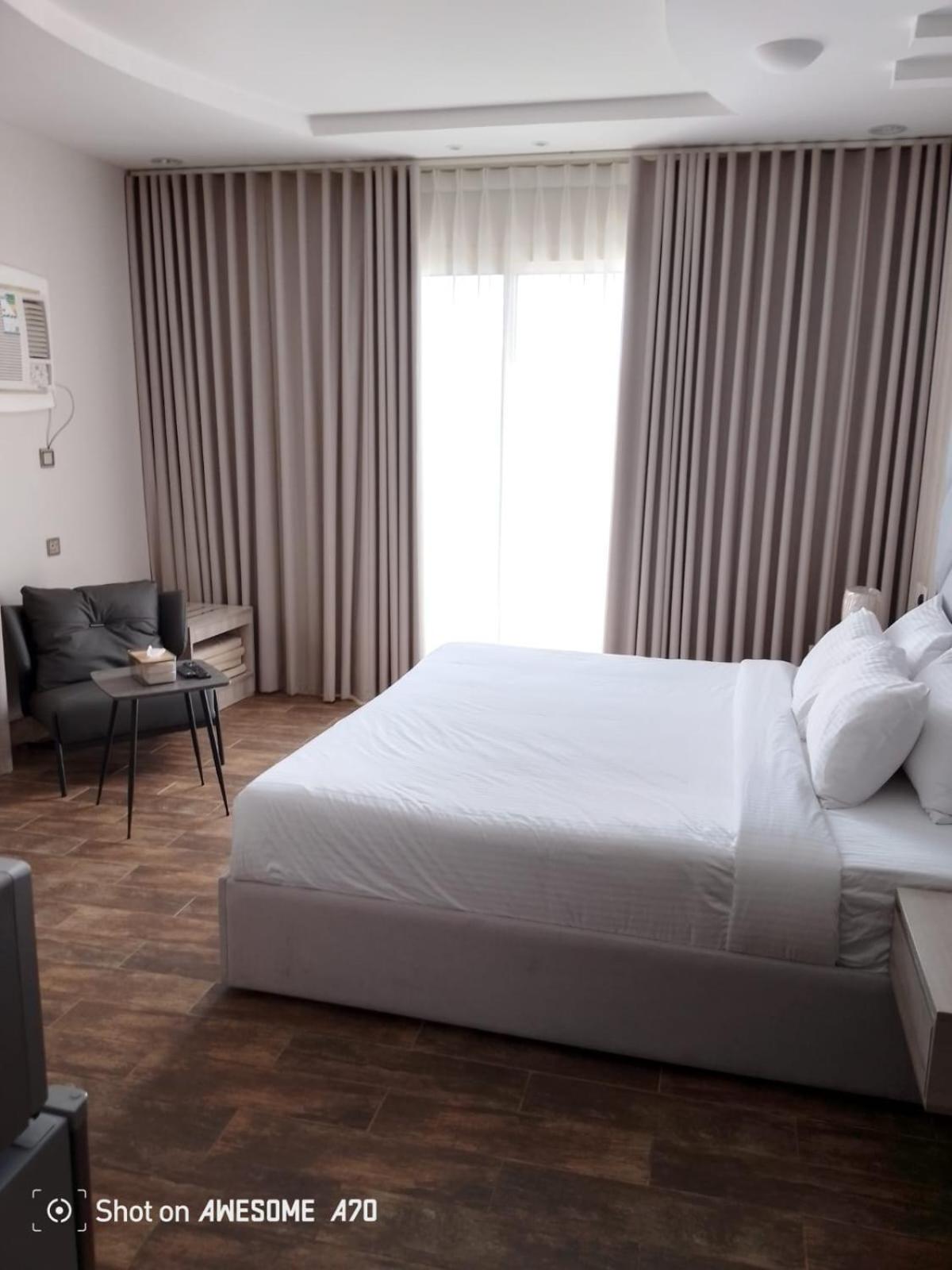 Dorm Story For Hotel Apartment