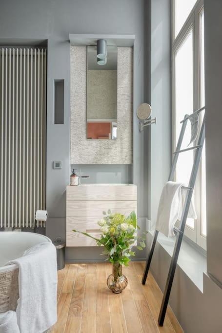 Ghent's Historic Gem - Your Perfect Hideaway