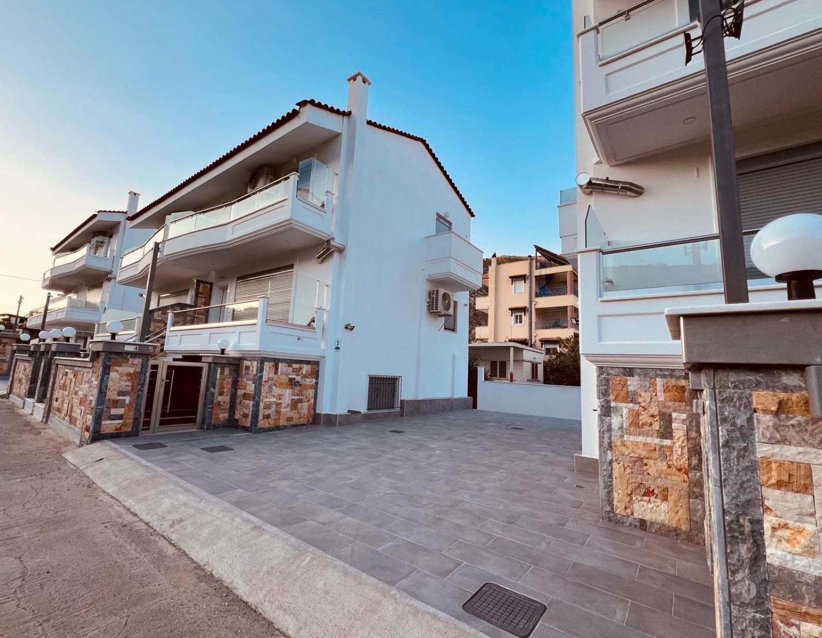 ALTAVILLAS maisonettes