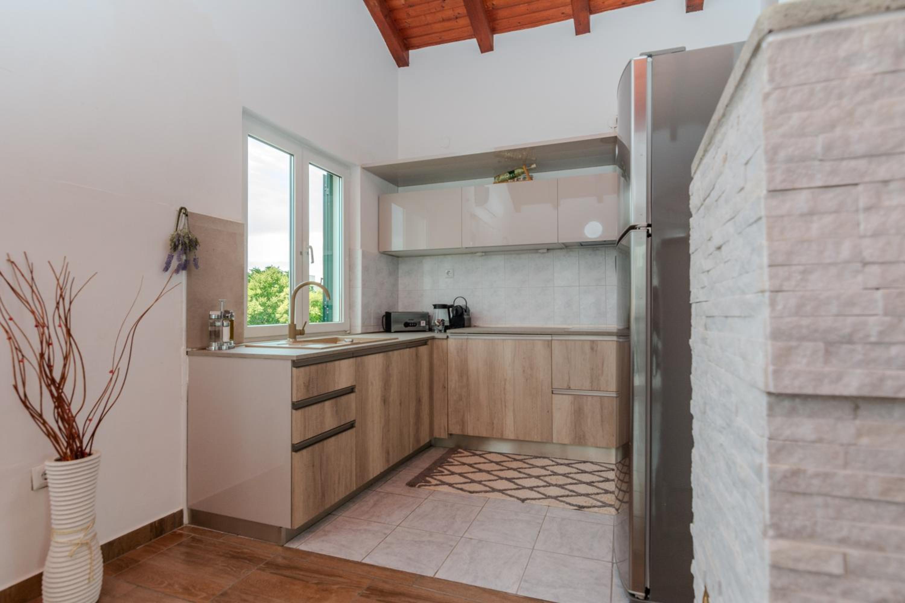 Holiday home Lucic view 5