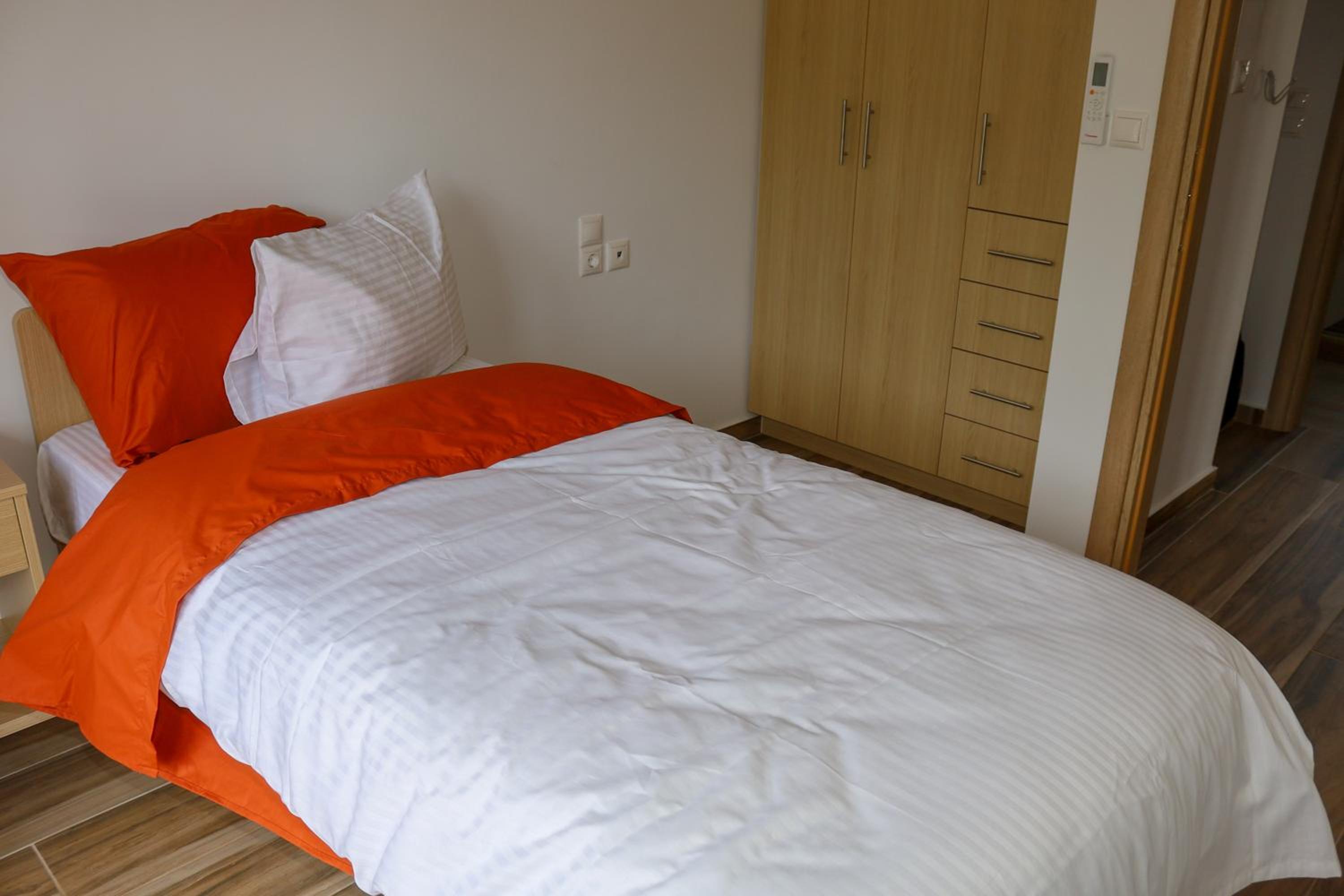 ALTAVILLAS maisonettes