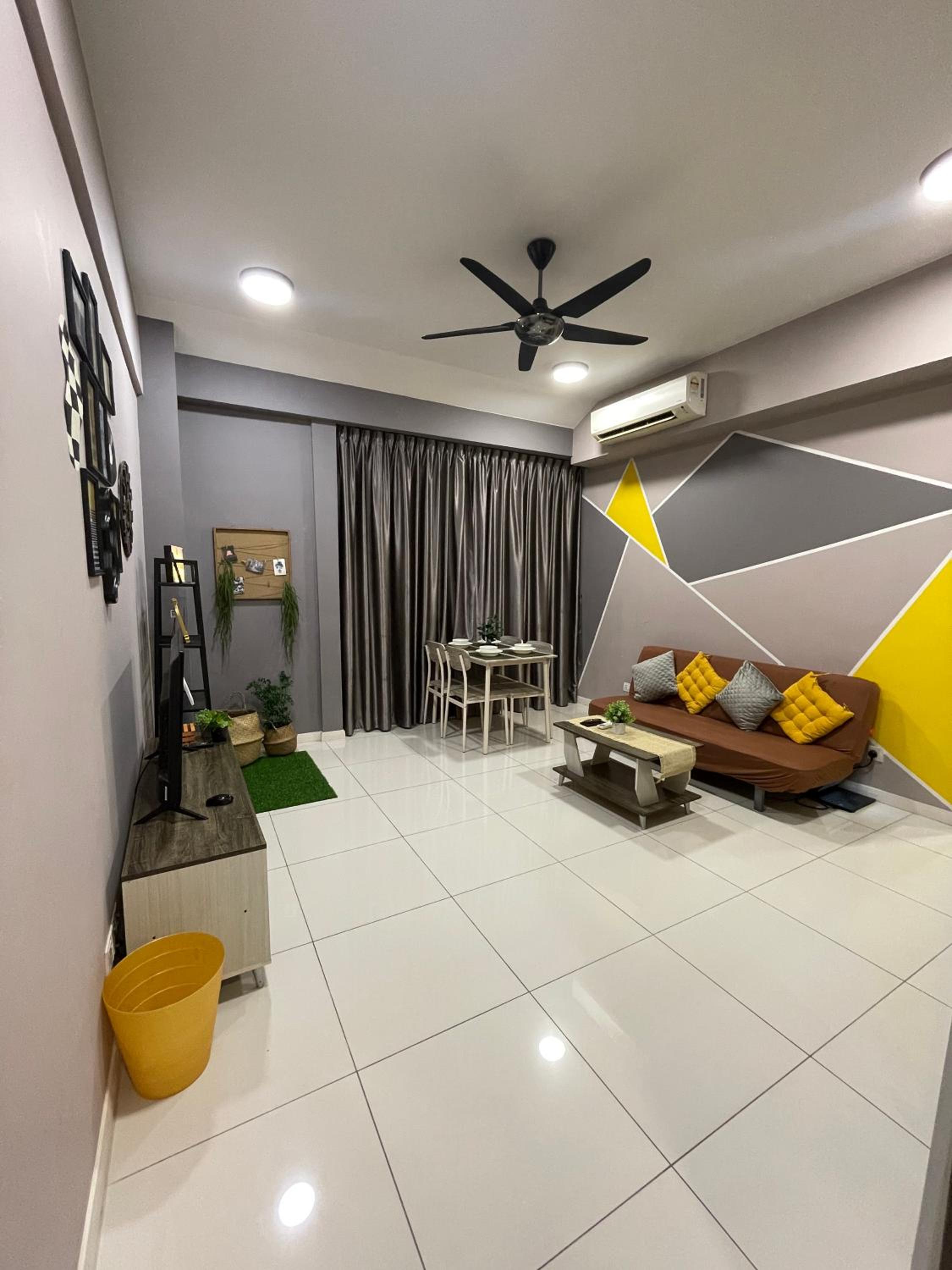 Sutera Avenue ,wifi,Netfilx 5 minit from Imago photo 7