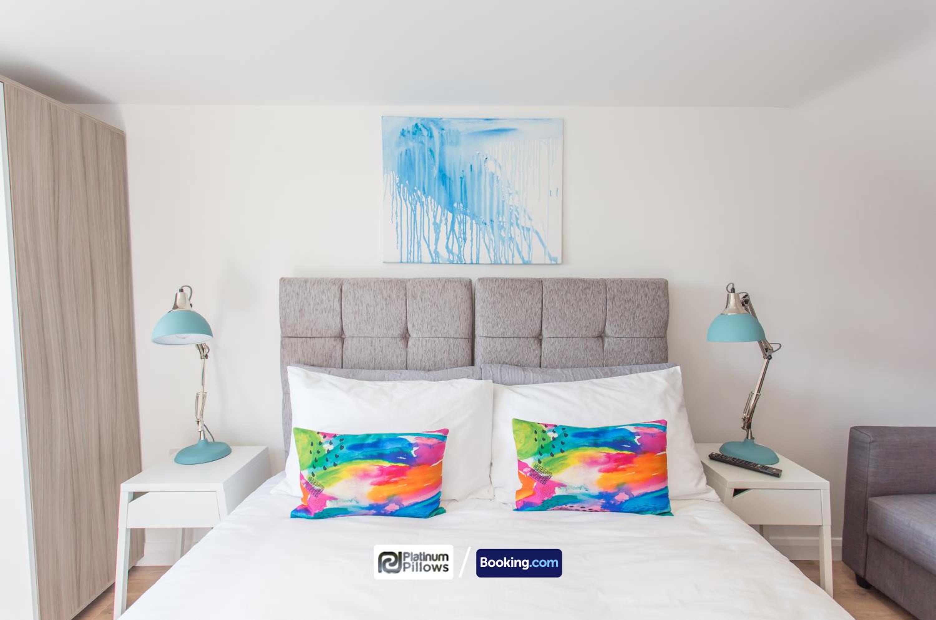 Oxford Vacations - Two Bedroom Pinnocks Lodge Apartment close to JR Hospital By Platinum Pillows Short Lets Serviced Accommodation Oxford - Property Image 65