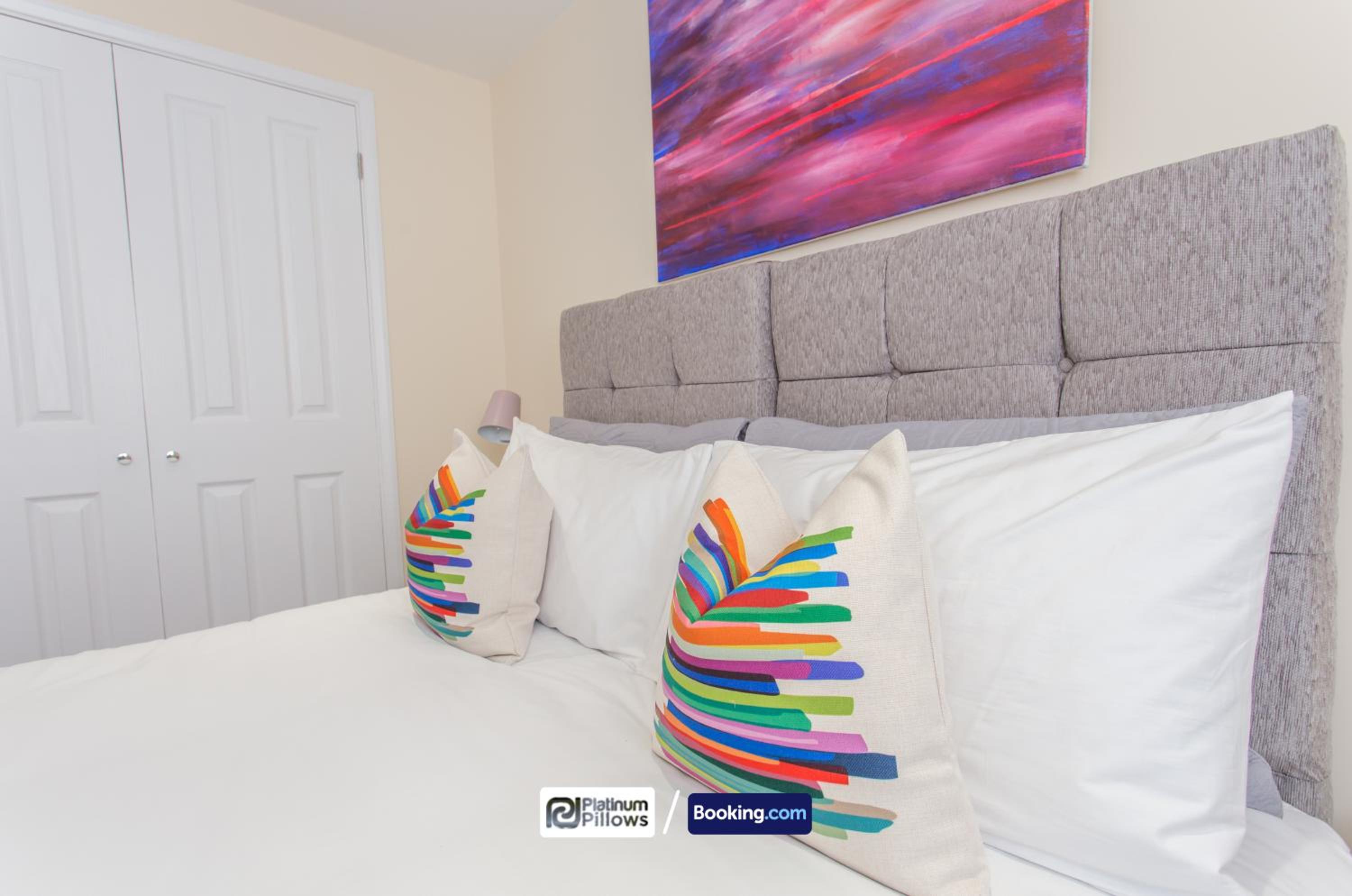 Oxford Vacations - Two Bedroom Pinnocks Lodge Apartment close to JR Hospital By Platinum Pillows Short Lets Serviced Accommodation Oxford - Property Image 67