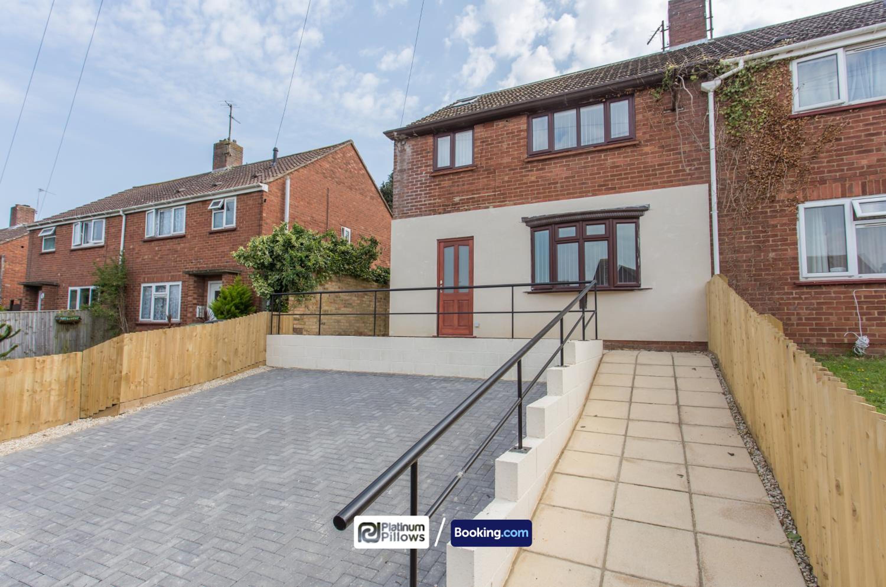 Oxford Vacations - Two Bedroom Pinnocks Lodge Apartment close to JR Hospital By Platinum Pillows Short Lets Serviced Accommodation Oxford - Property Image 36