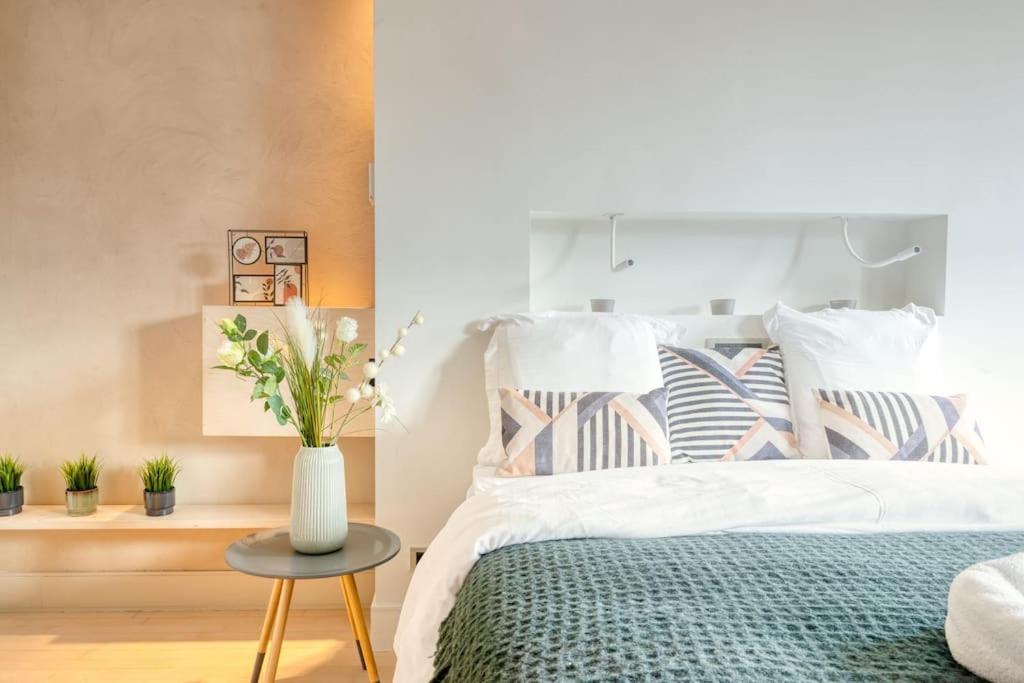 Light-Filled Haven in Ghent