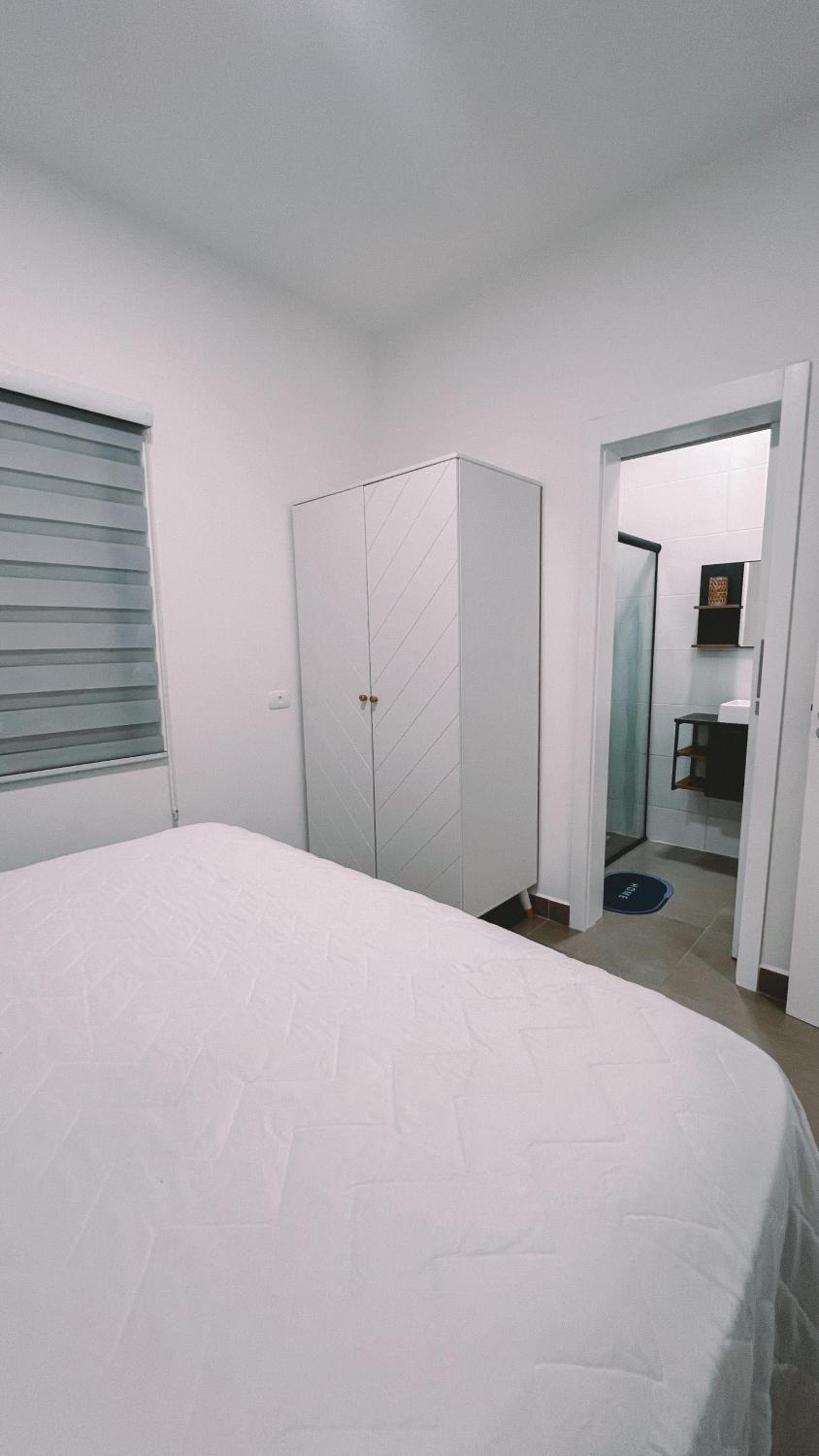 Casa com piscina a 200m da Praia - Império Correia - Itapoá