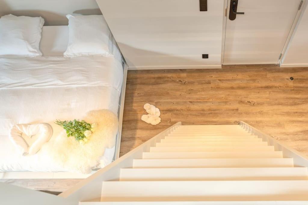 Charming Attic Retreat in Historic Ghent Center