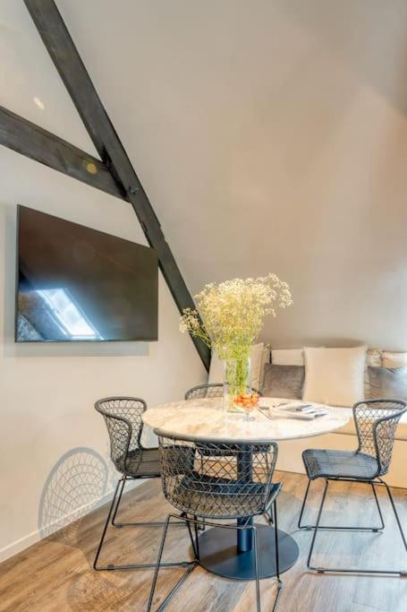 Charming Attic Retreat in Historic Ghent Center
