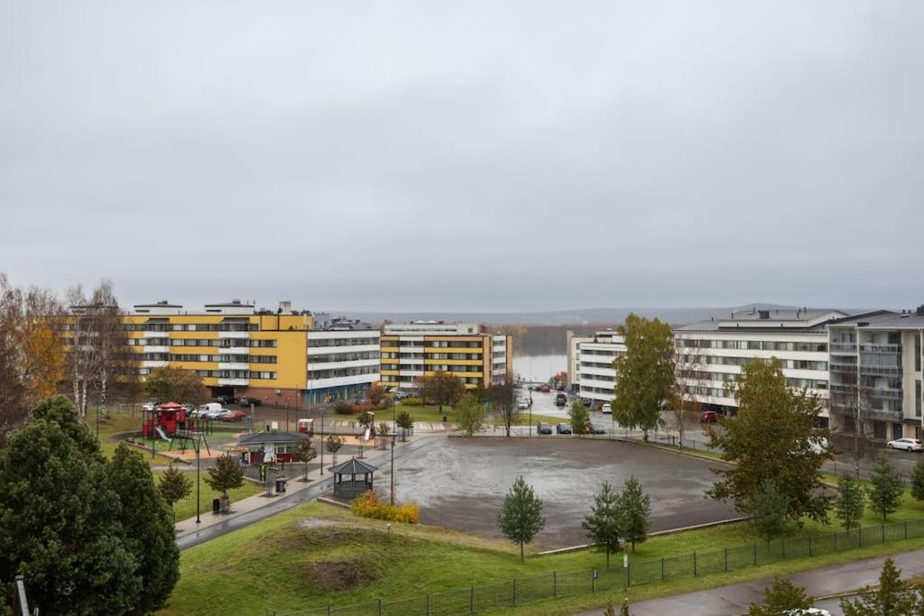 Koda Taiga South - parking & view view 4