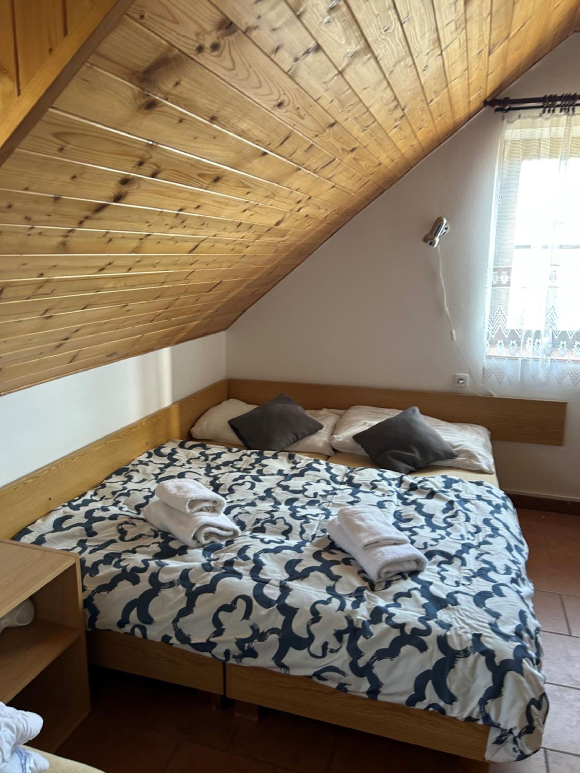 Slunečná Lada