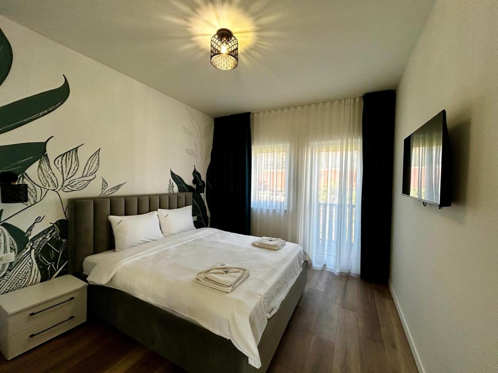 Nadesa - Mountain View Villas view 2