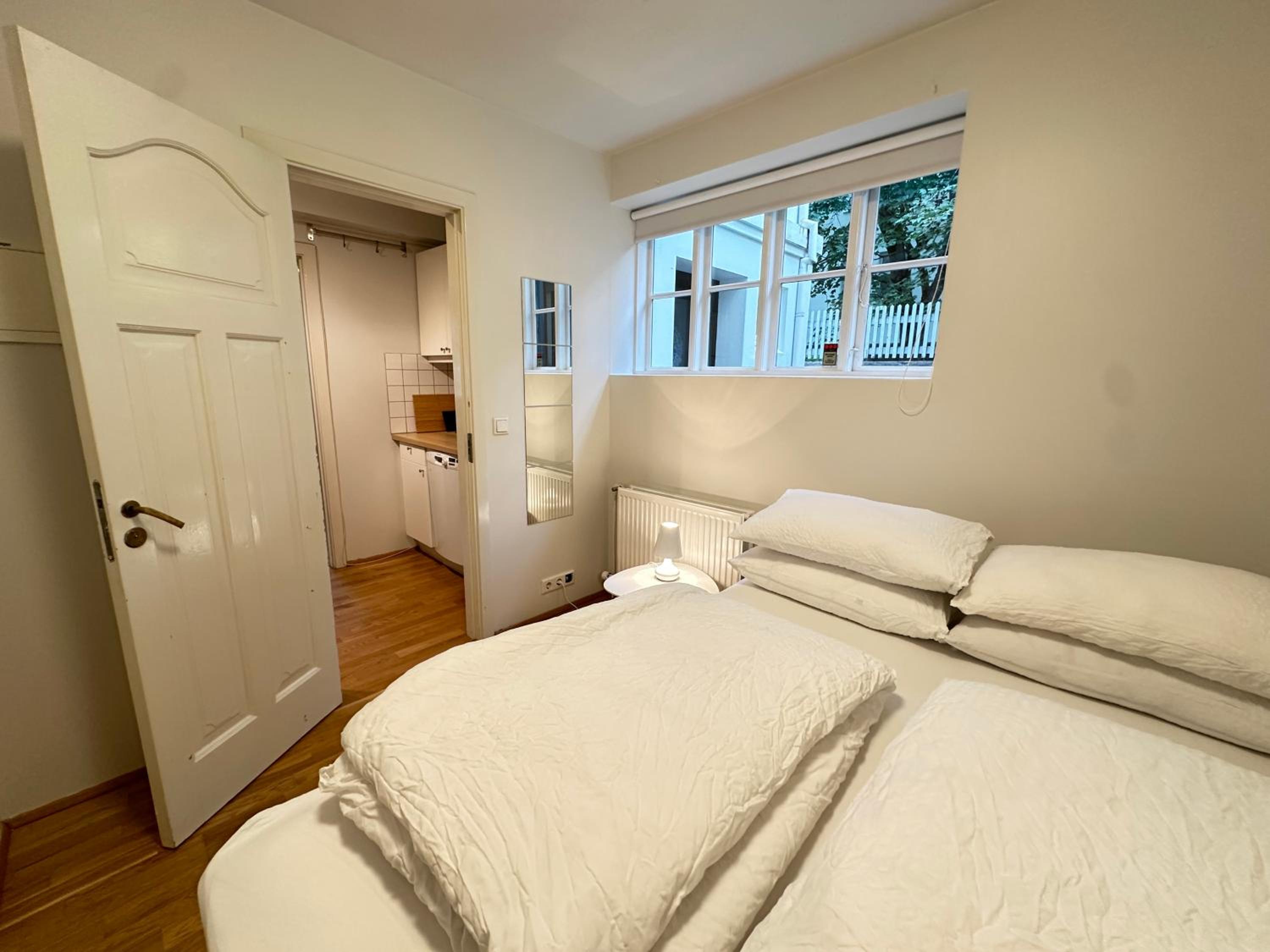 Apartment in downtown Reykjavik - Birta Rentals view 4