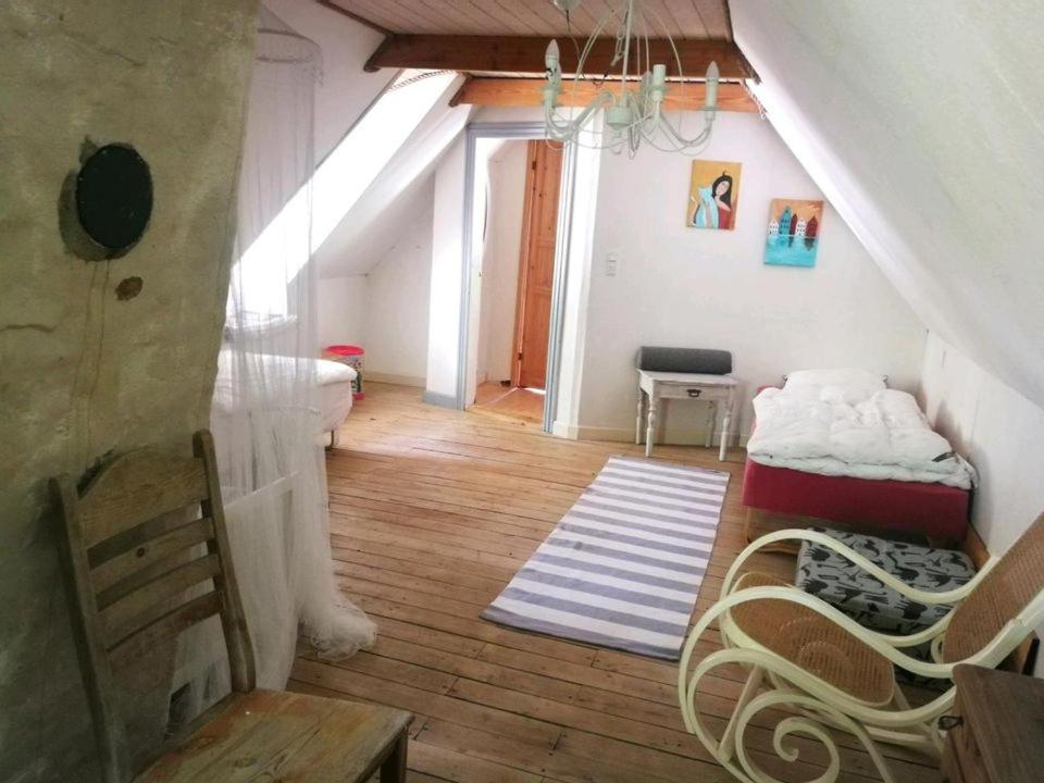 Gemütliches Reetdachhaus mit Kaminofen