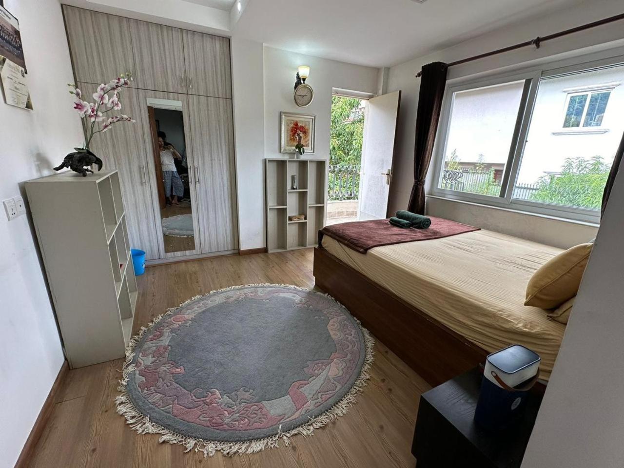 Avlok's house