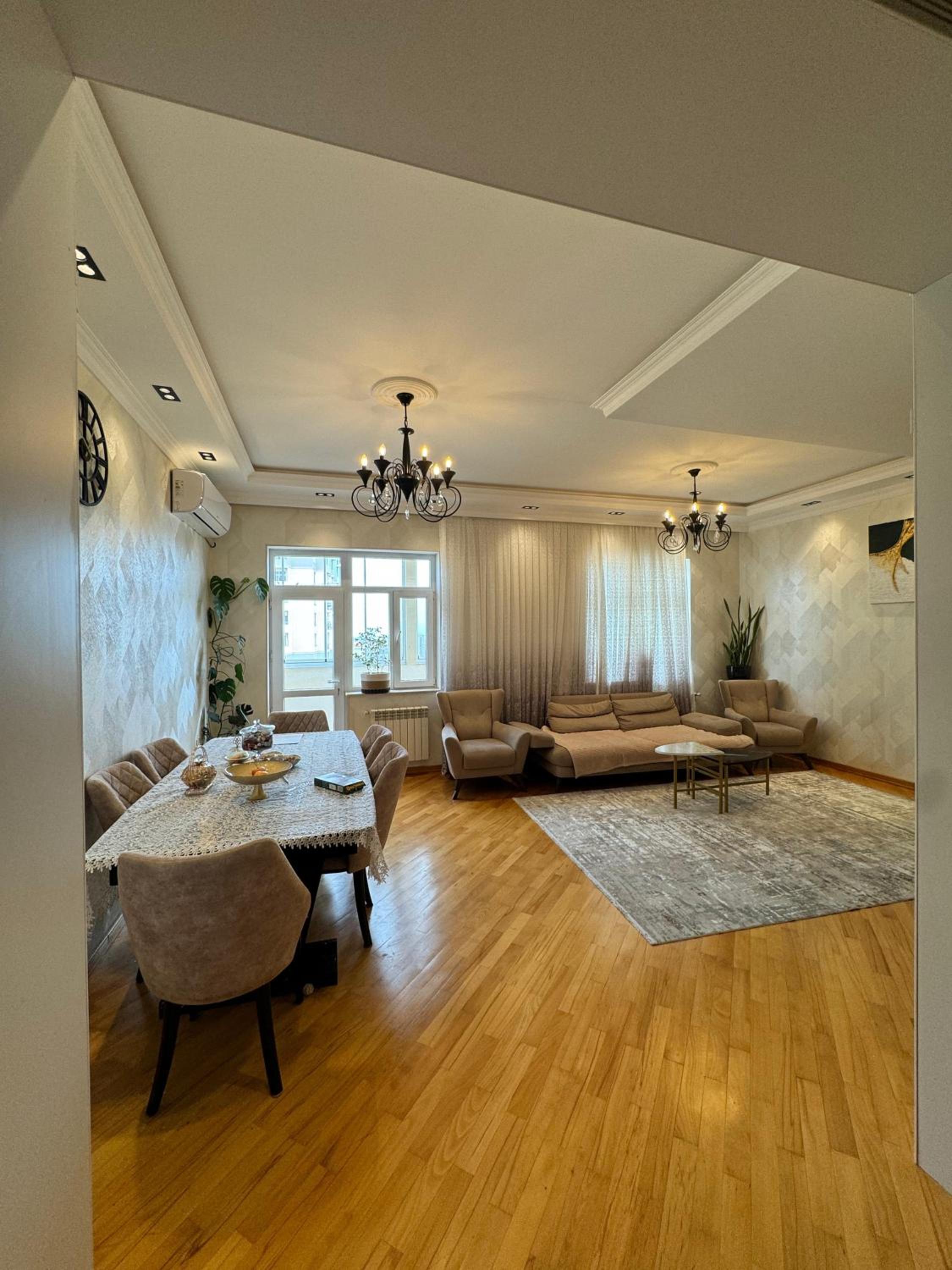 Apartment near Olympic stadium