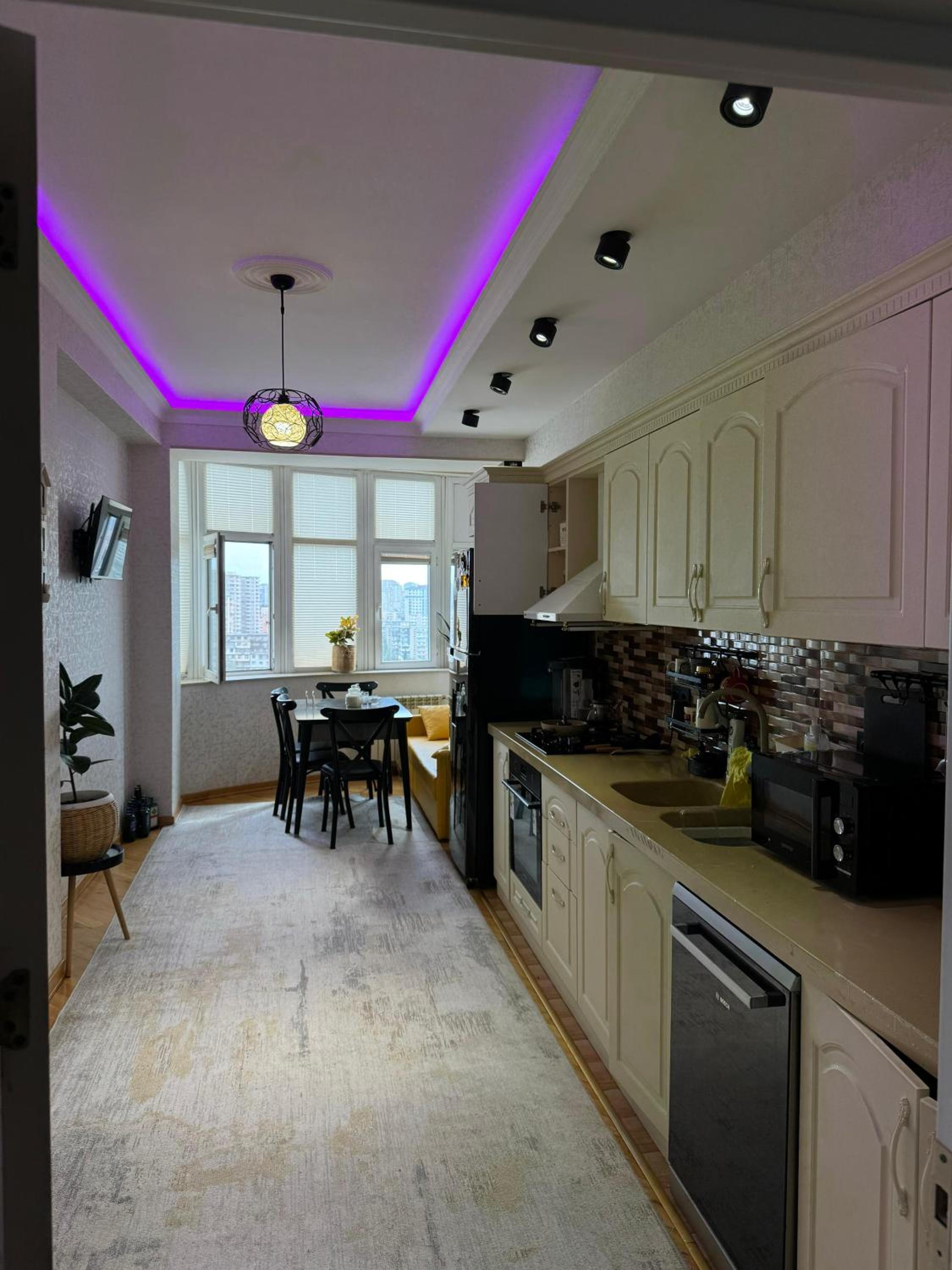 Apartment near Olympic stadium