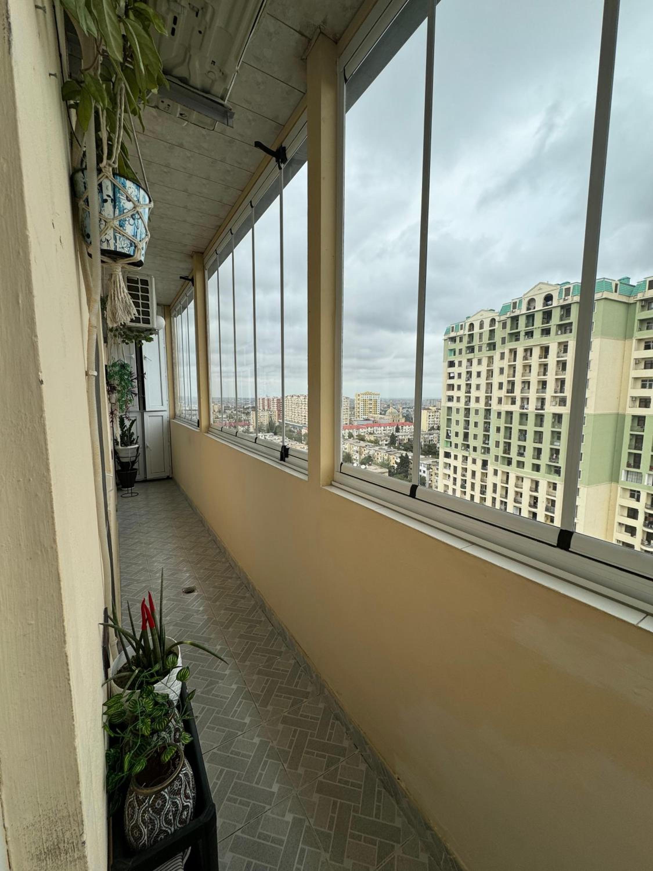 Apartment near Olympic stadium