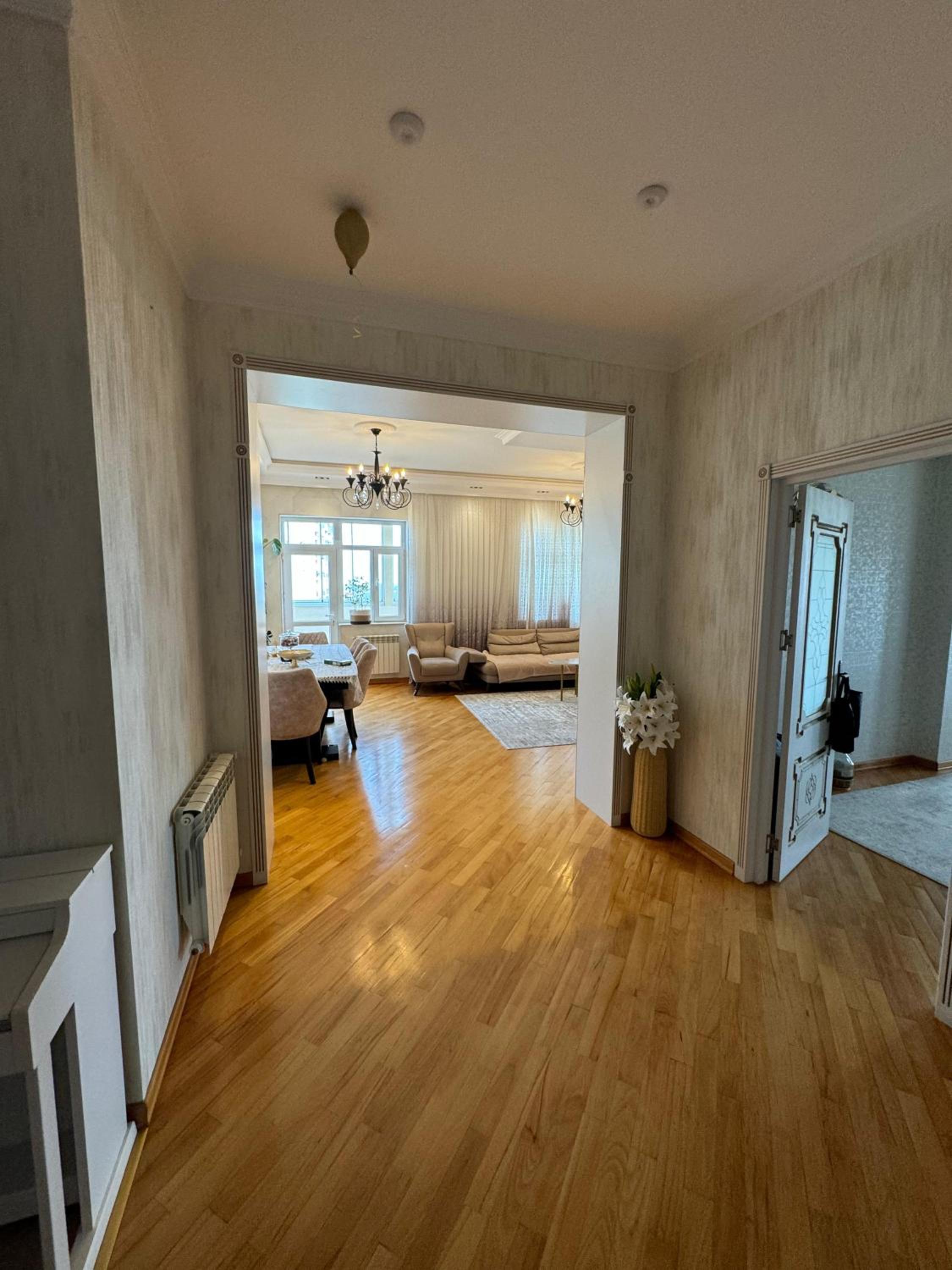 Apartment near Olympic stadium