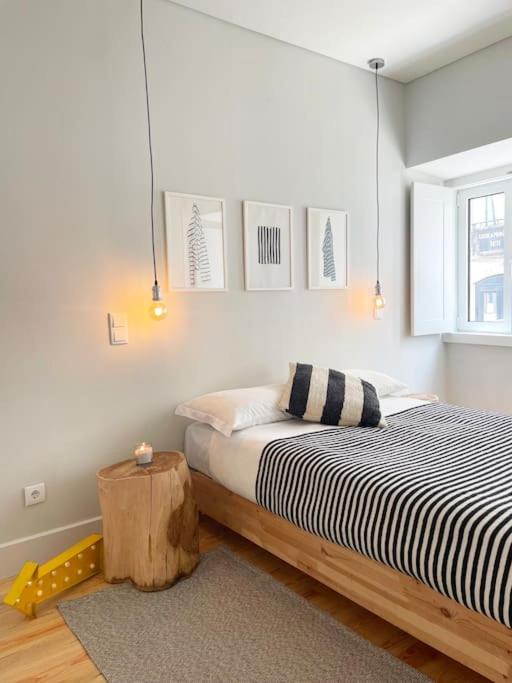 Charming Lapa apartment with a private patio view 3
