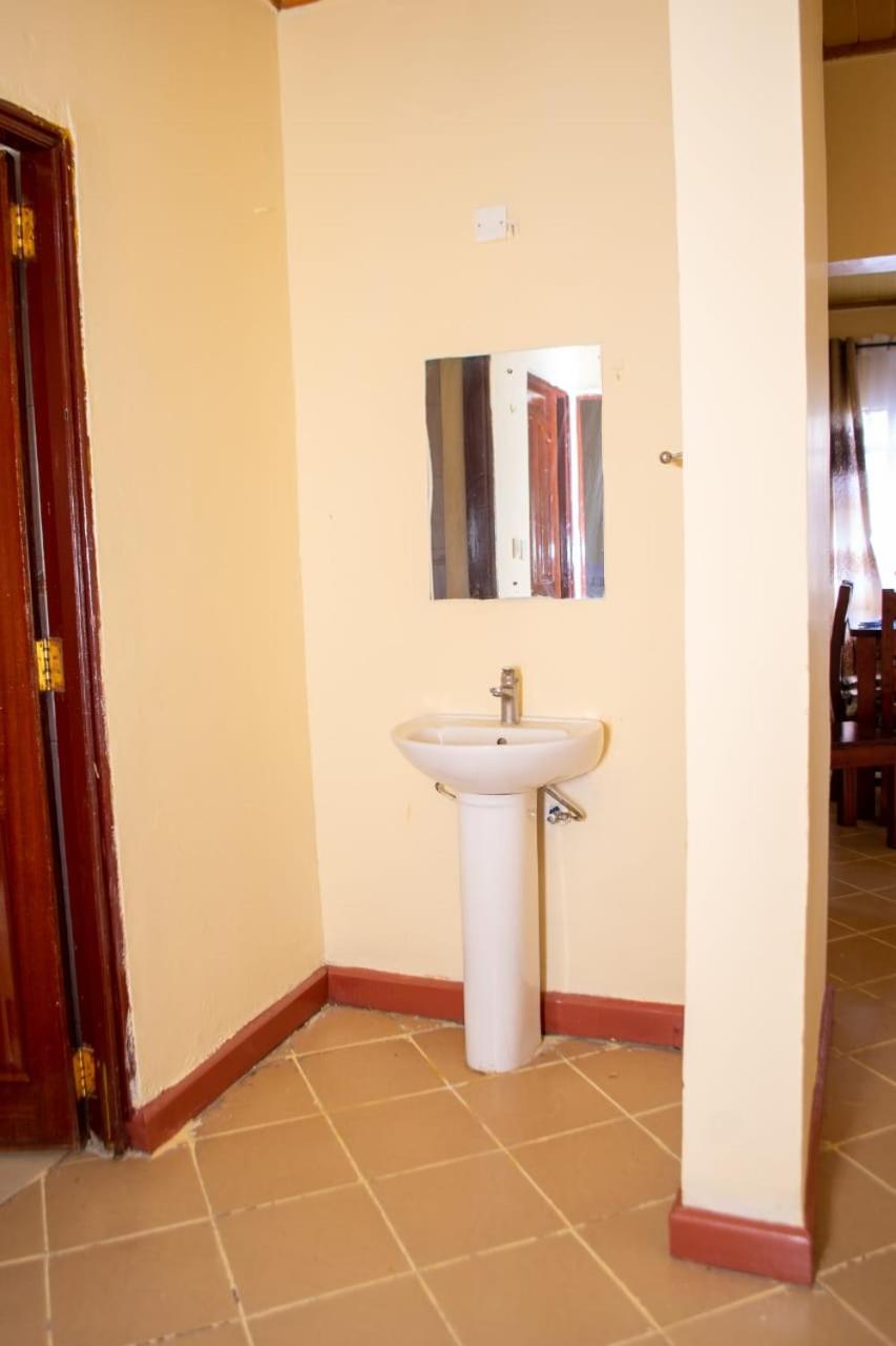 Calmo Meta Homestay Naivasha