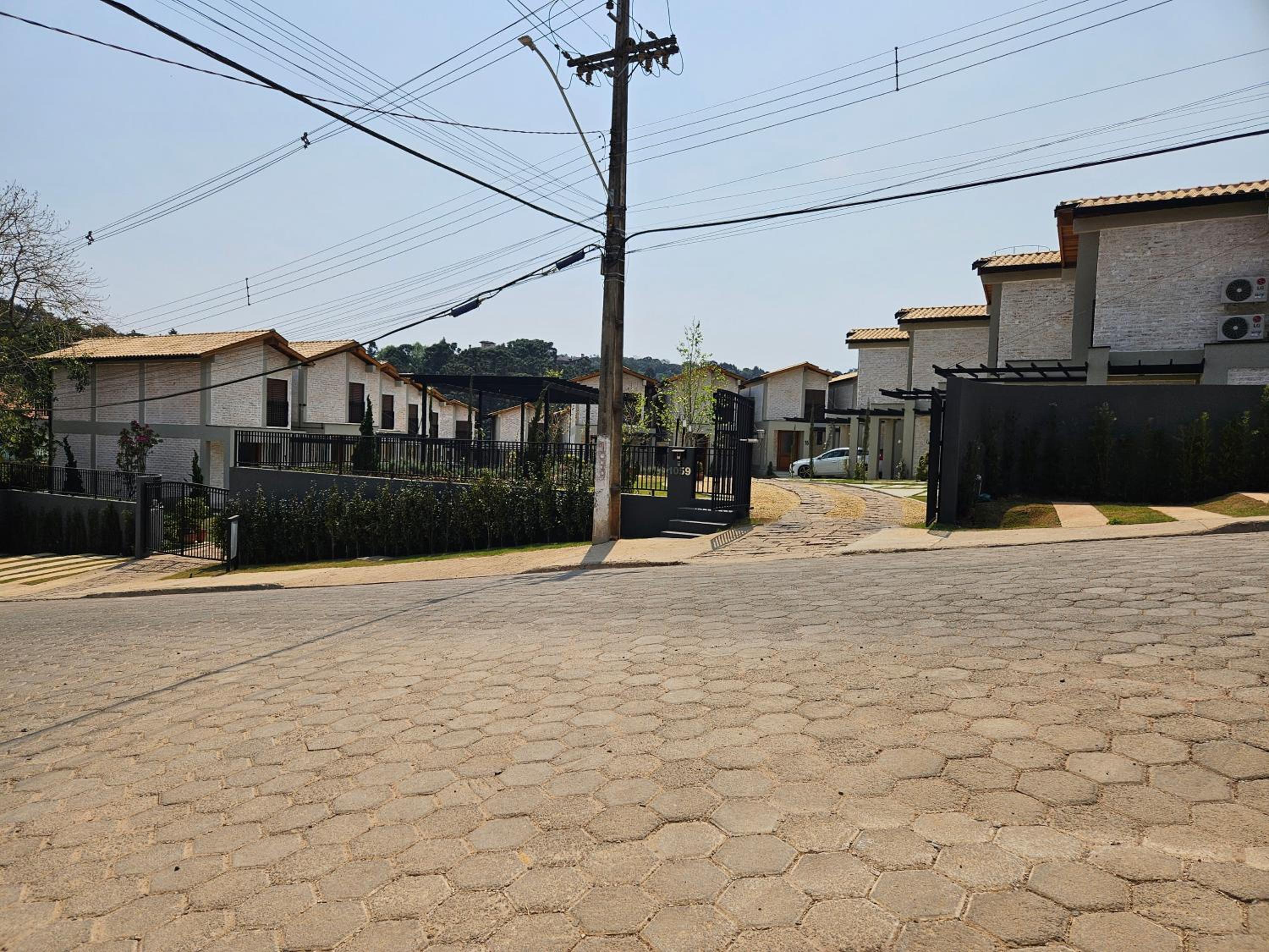 Chalé em Monte Verde, lareiras e baheira, 800m centro
