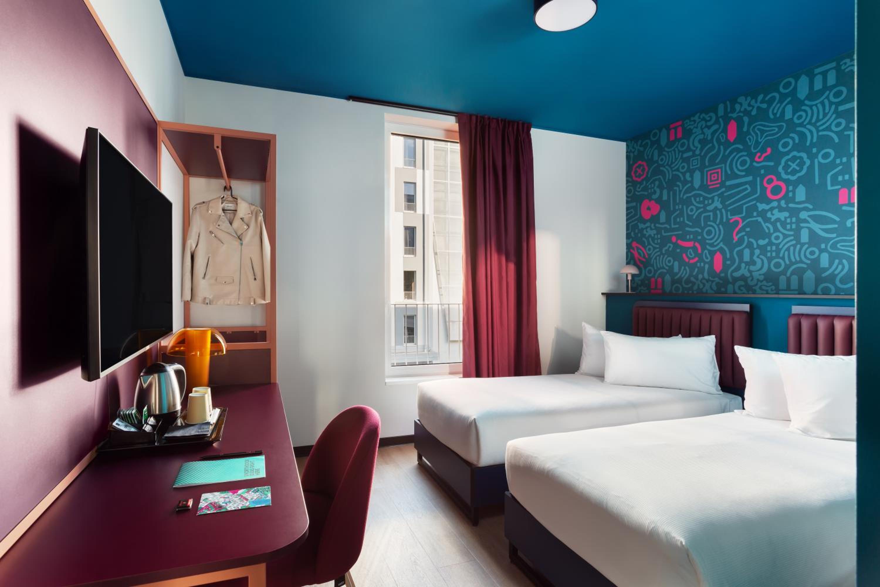 hotel room