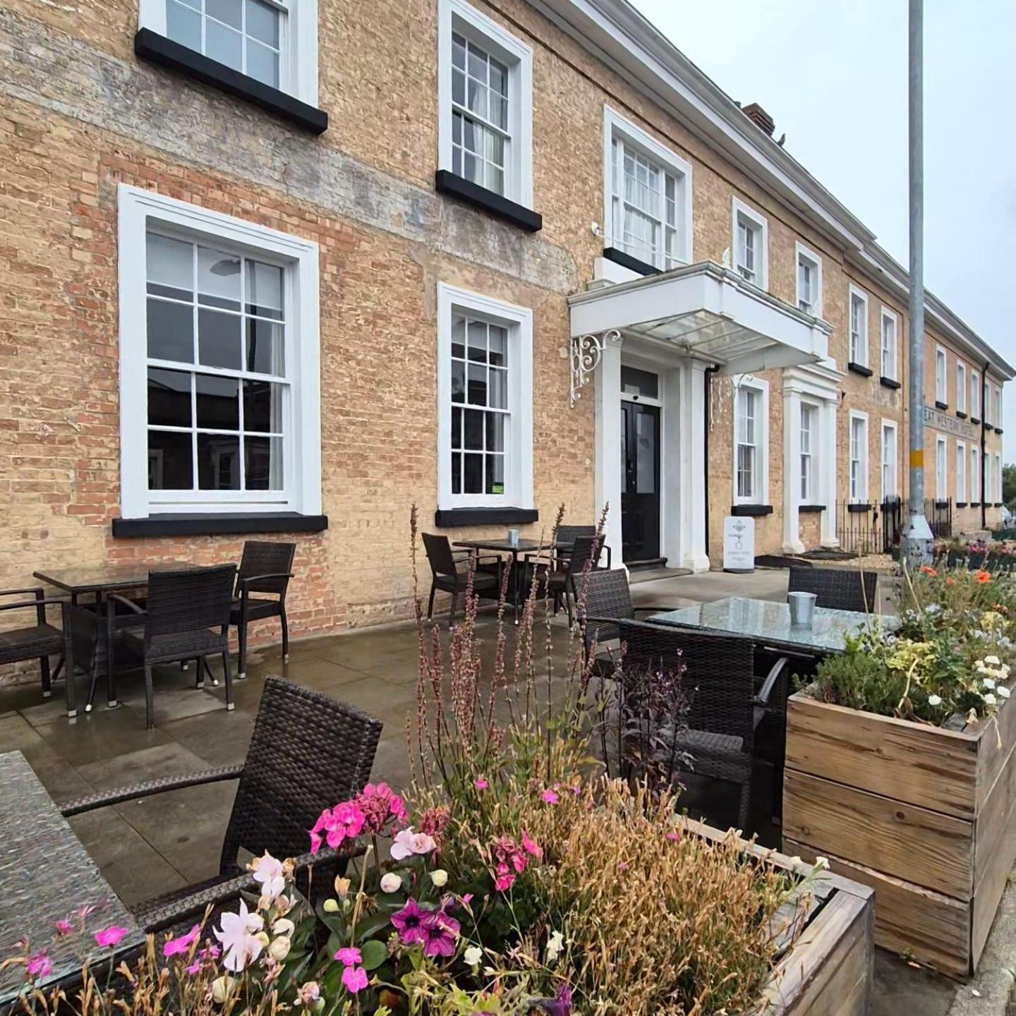 Taunton Vacations - The Great Western Hotel - Property Image 1