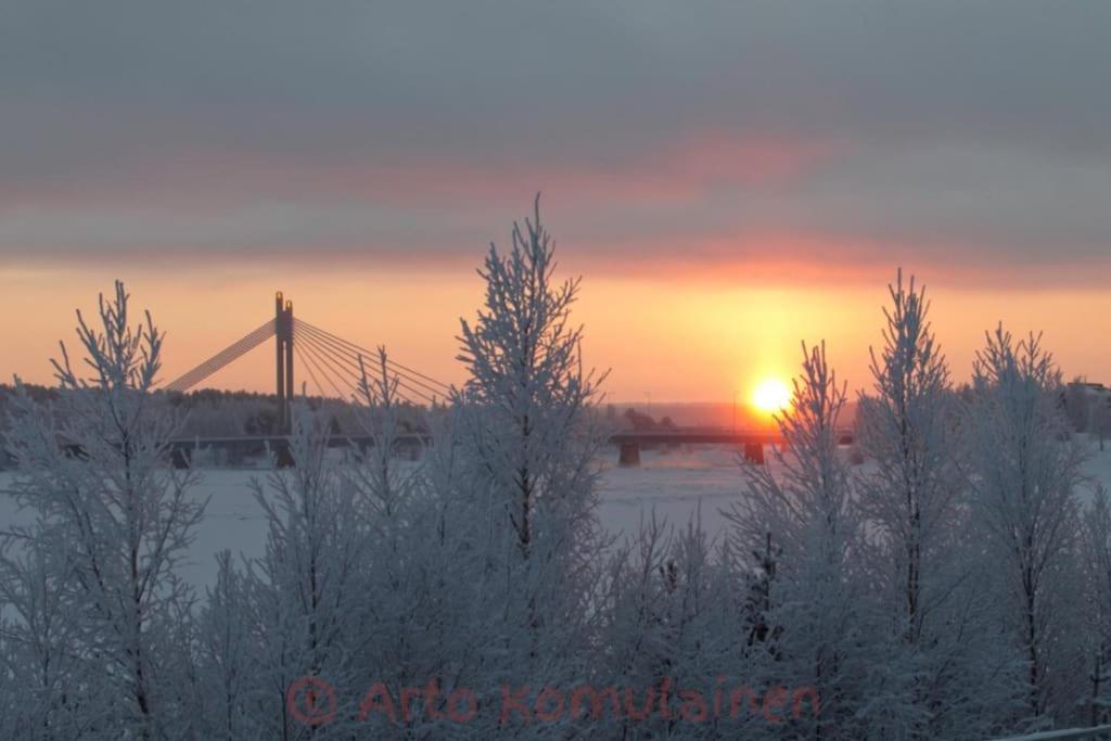 Studio apartment on Freedom street By BookLapland