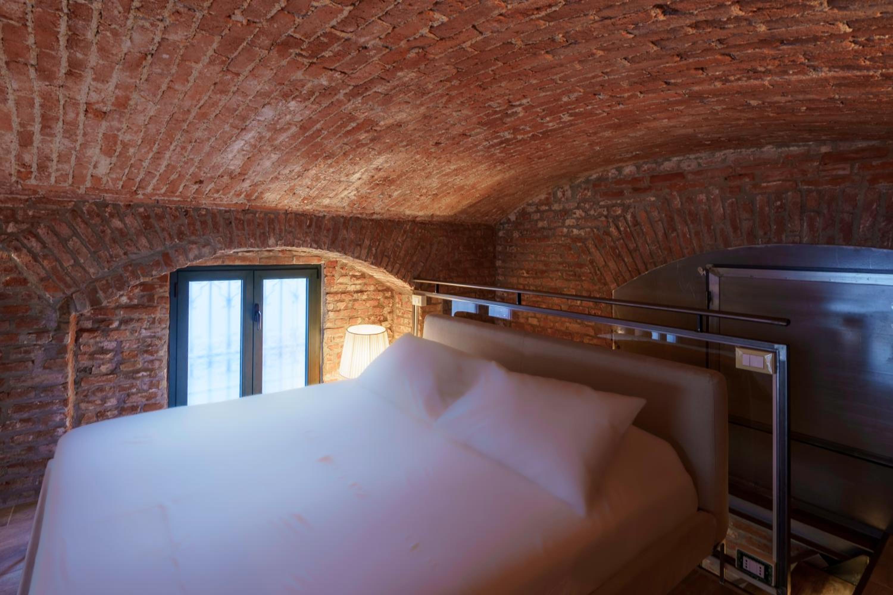Emme Loft I Green Moon - Urban Stylish Loft Milan