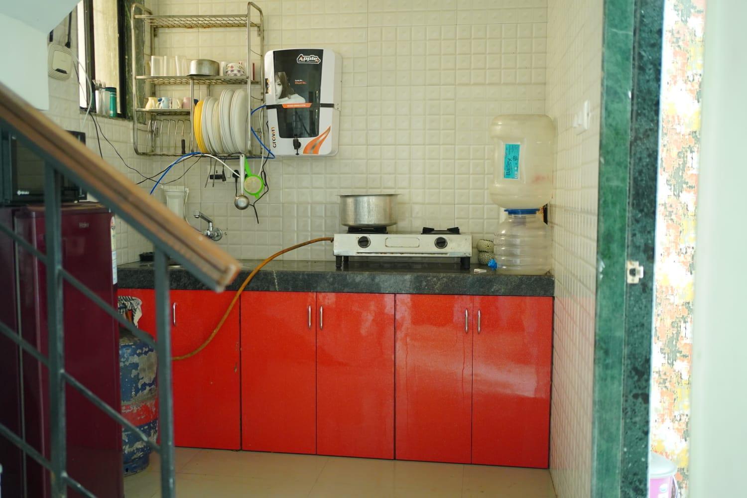 SWARAGAN HOLIDAYS VILLA 4 BHK AC LUXURY Room private pool view 5