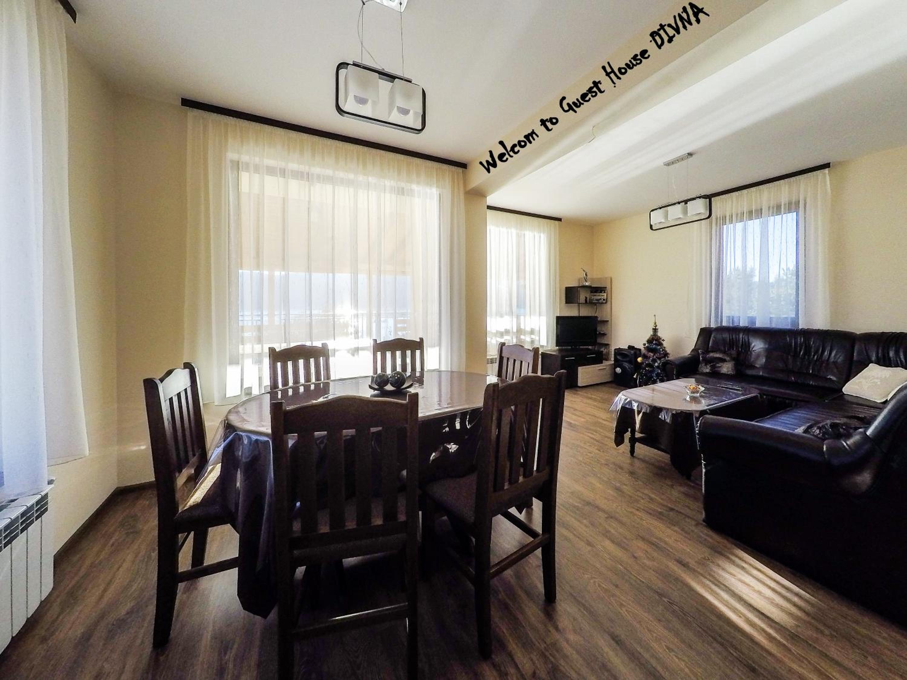 Divna Forest & Lake House