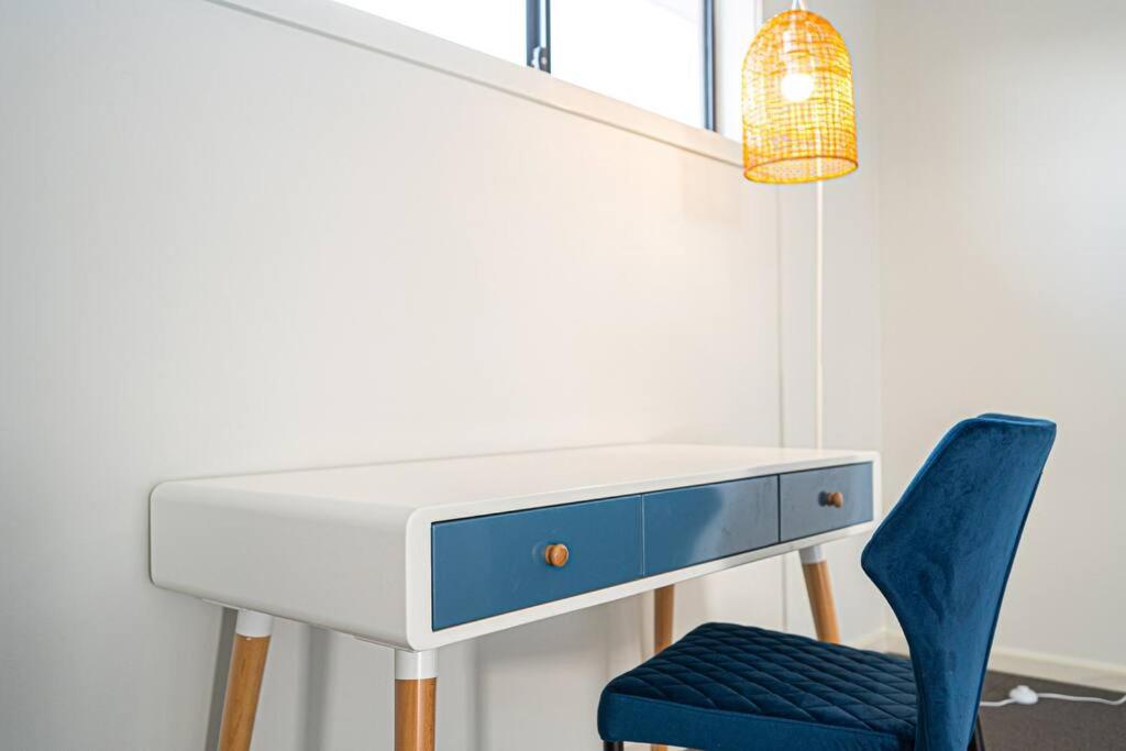 Sydney Marsden Park 5 bedrooms House close IKEA