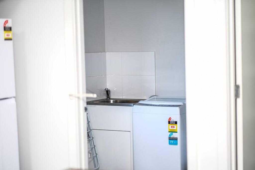 Sydney Marsden Park 5 bedrooms House close IKEA