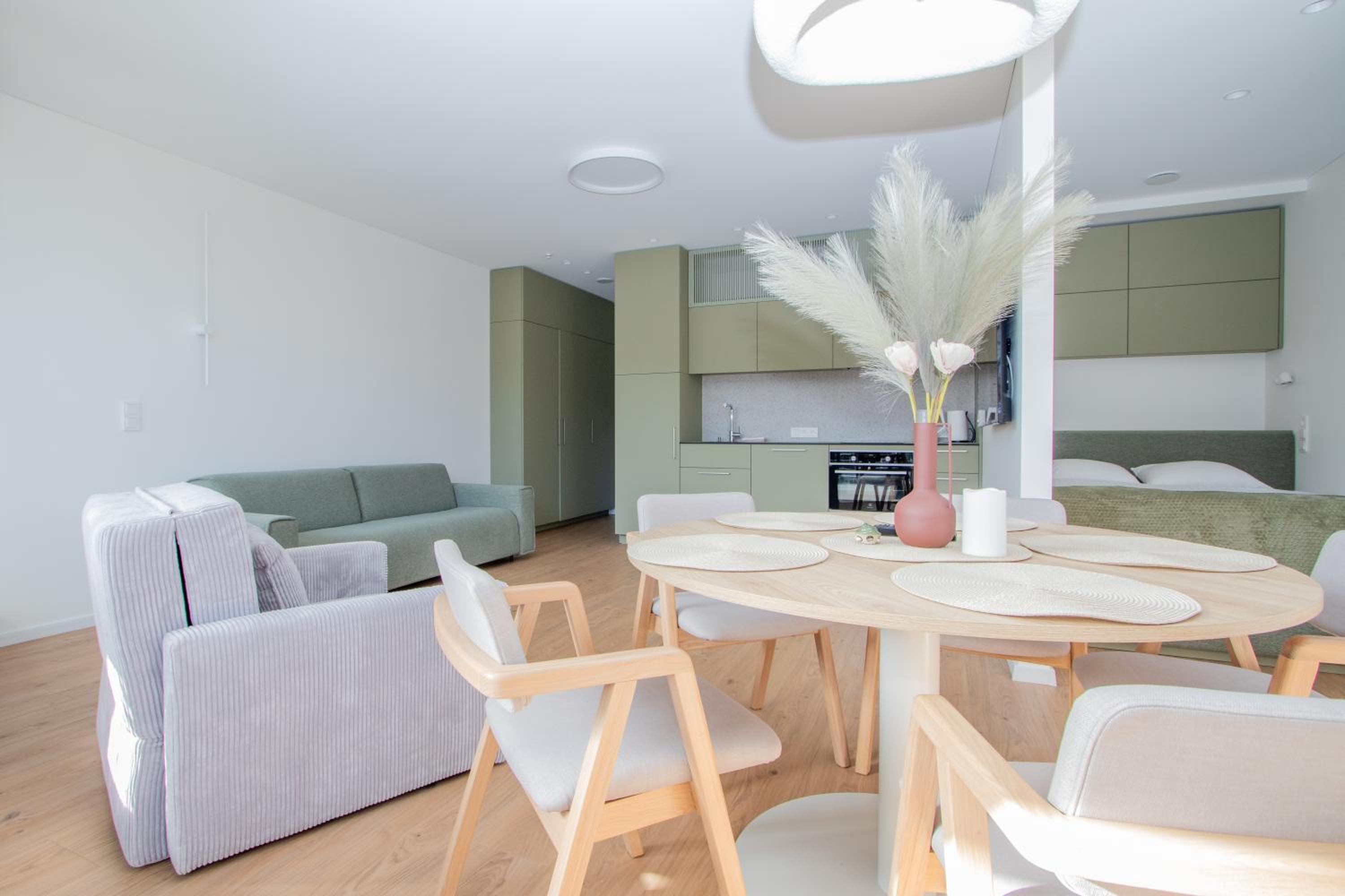ᴄᴏʜᴏsᴛ I Family Studio, With Balcony, Near Sea view 5