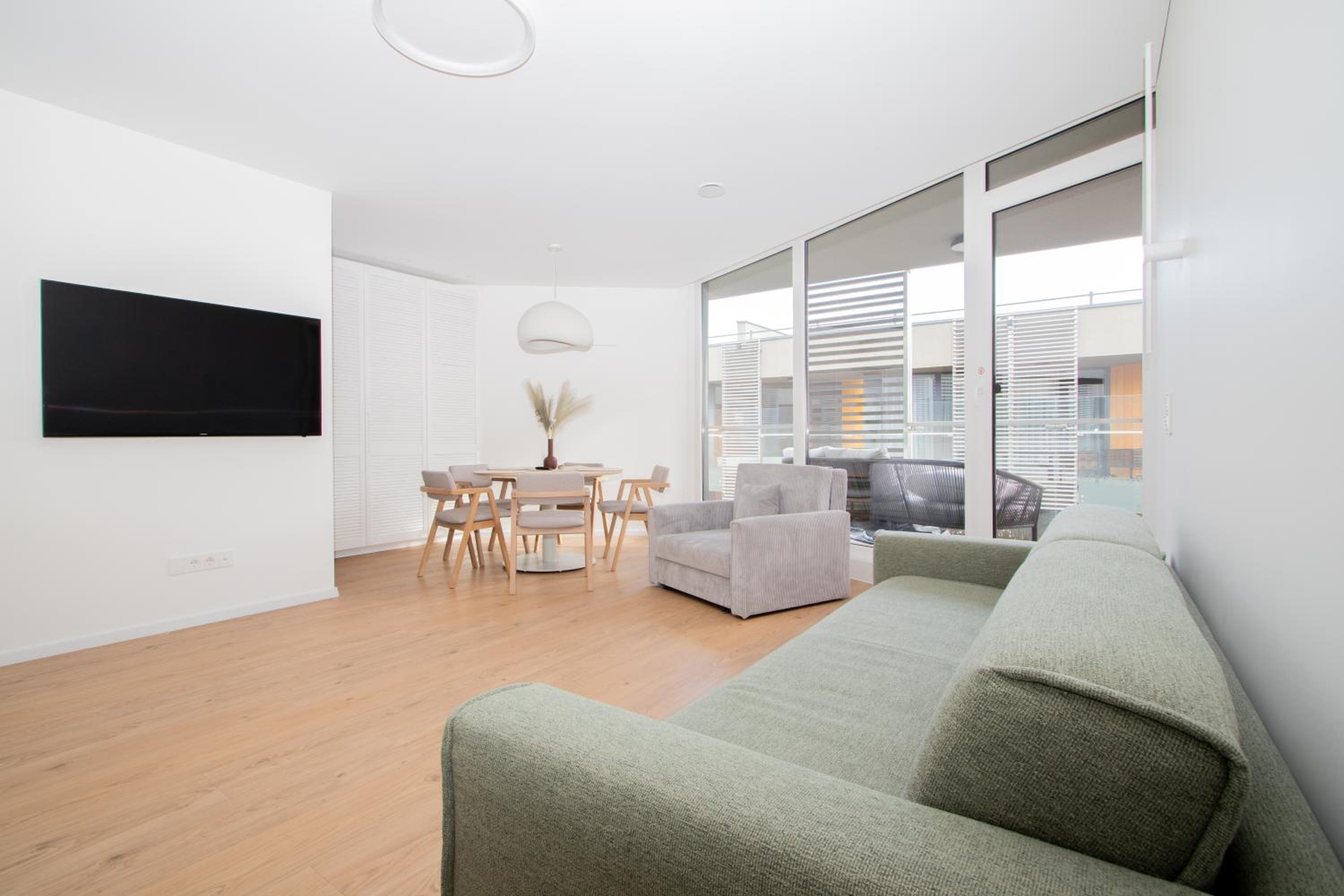 ᴄᴏʜᴏsᴛ I Family Studio, With Balcony, Near Sea view 2
