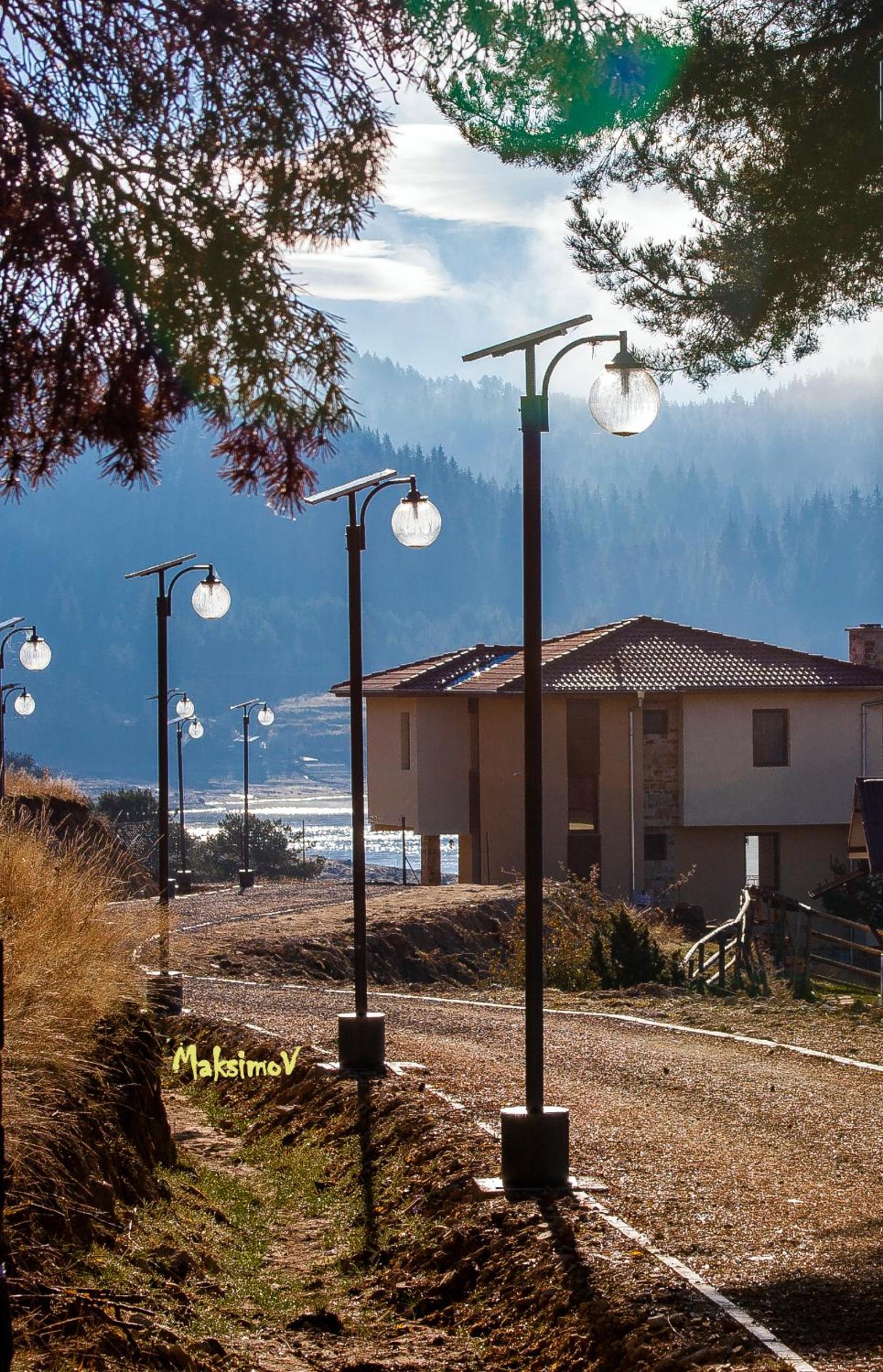 Divna Forest & Lake House