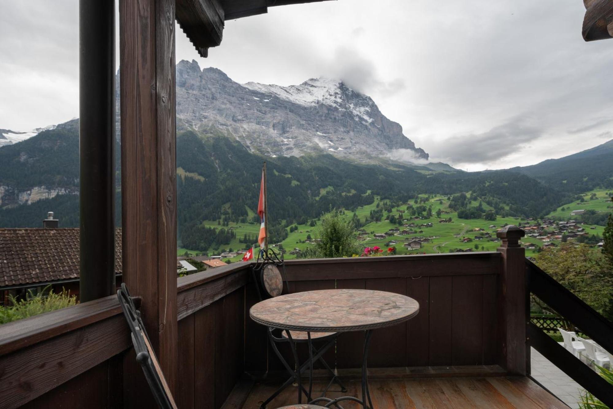 Cosy Swiss Apartment
