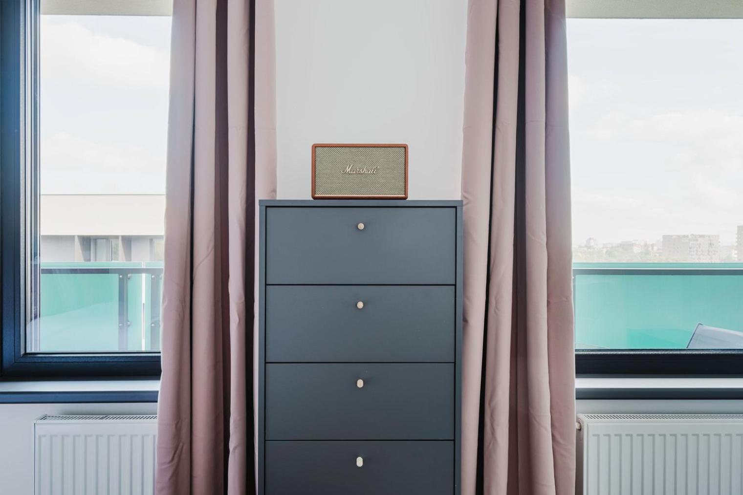 Blueground Prague 3 New build balcony PRG-39
