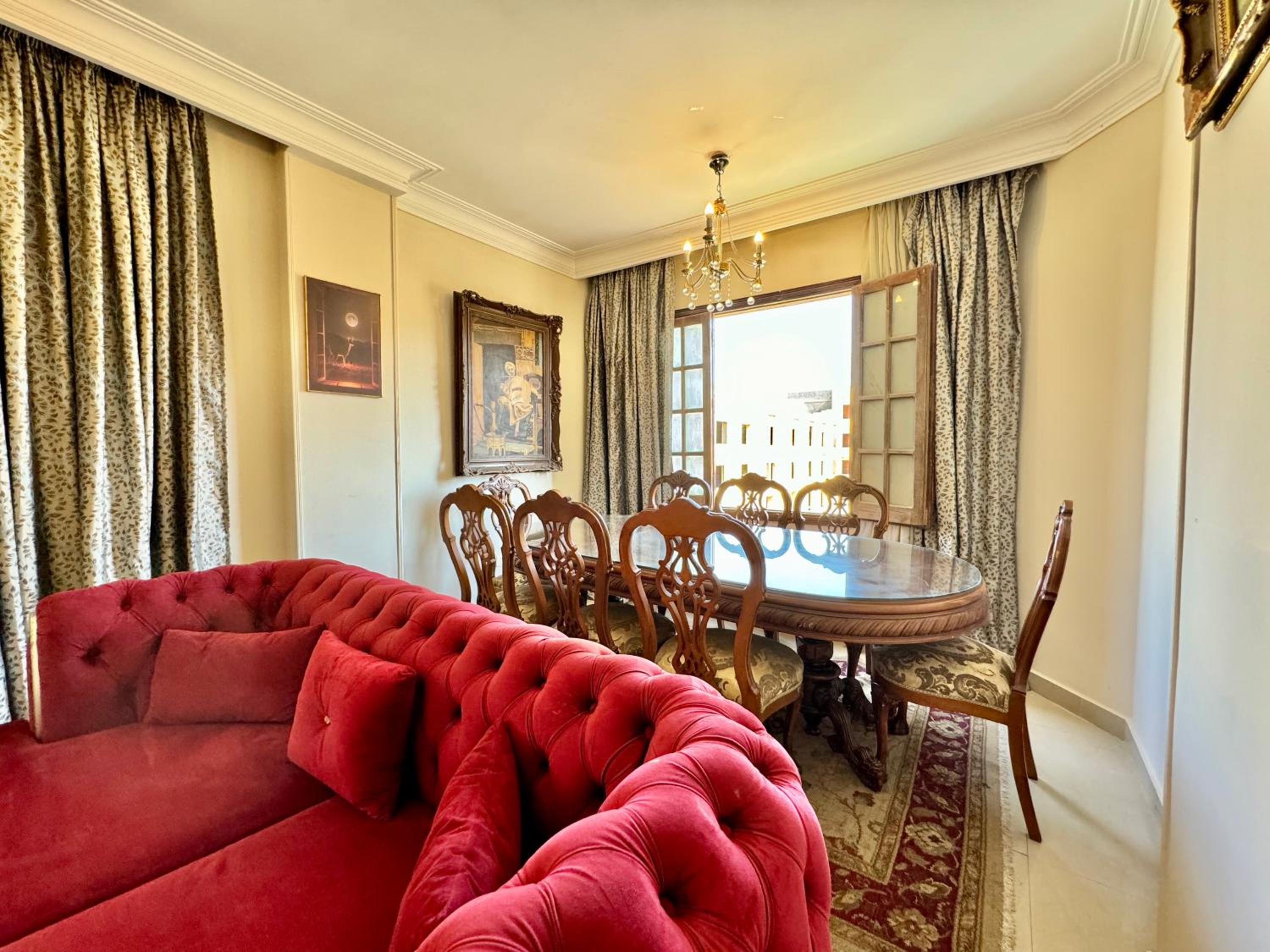 2BR Spacious Apt Prime Location New Cairo