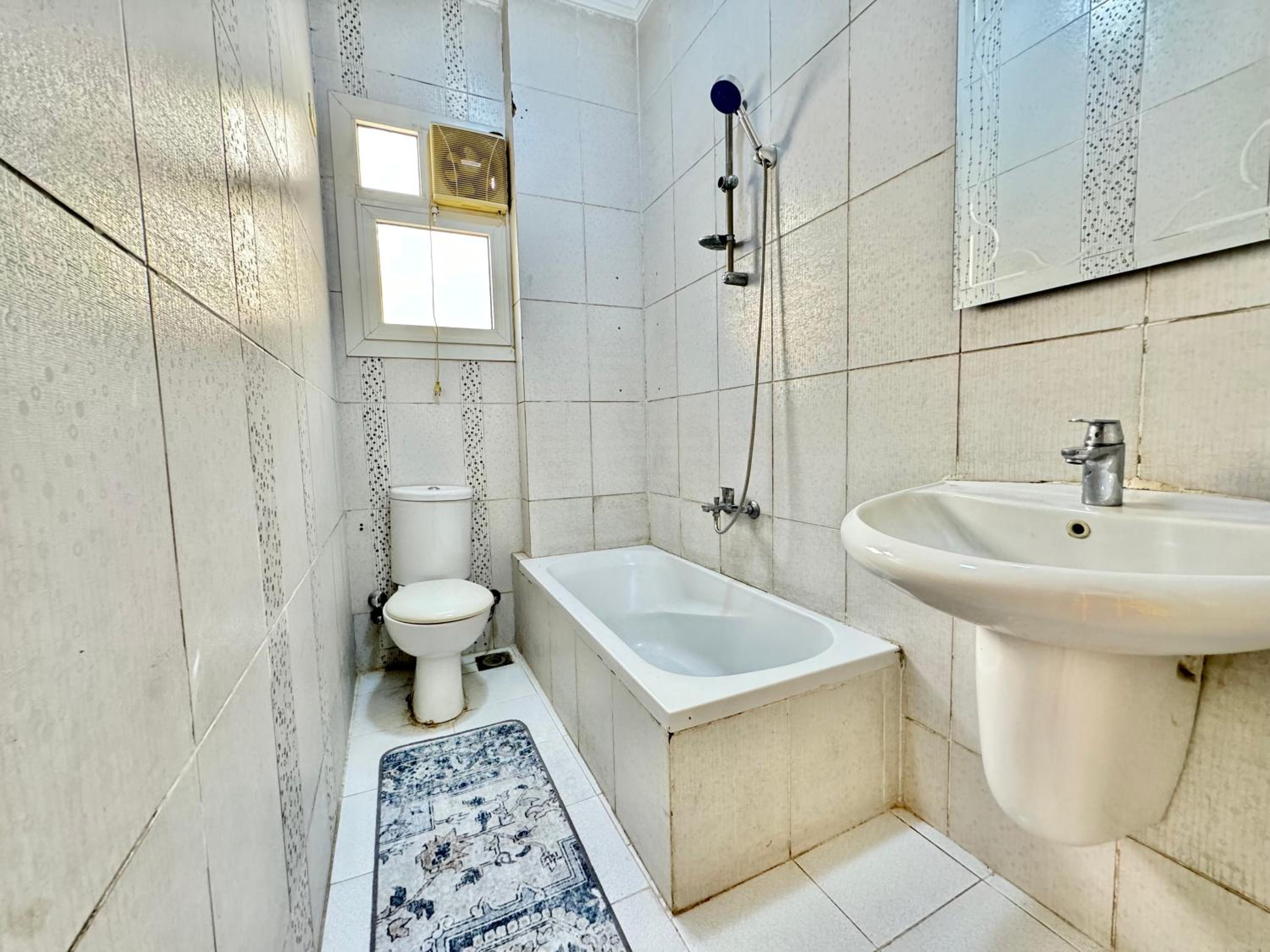 2BR Spacious Apt Prime Location New Cairo