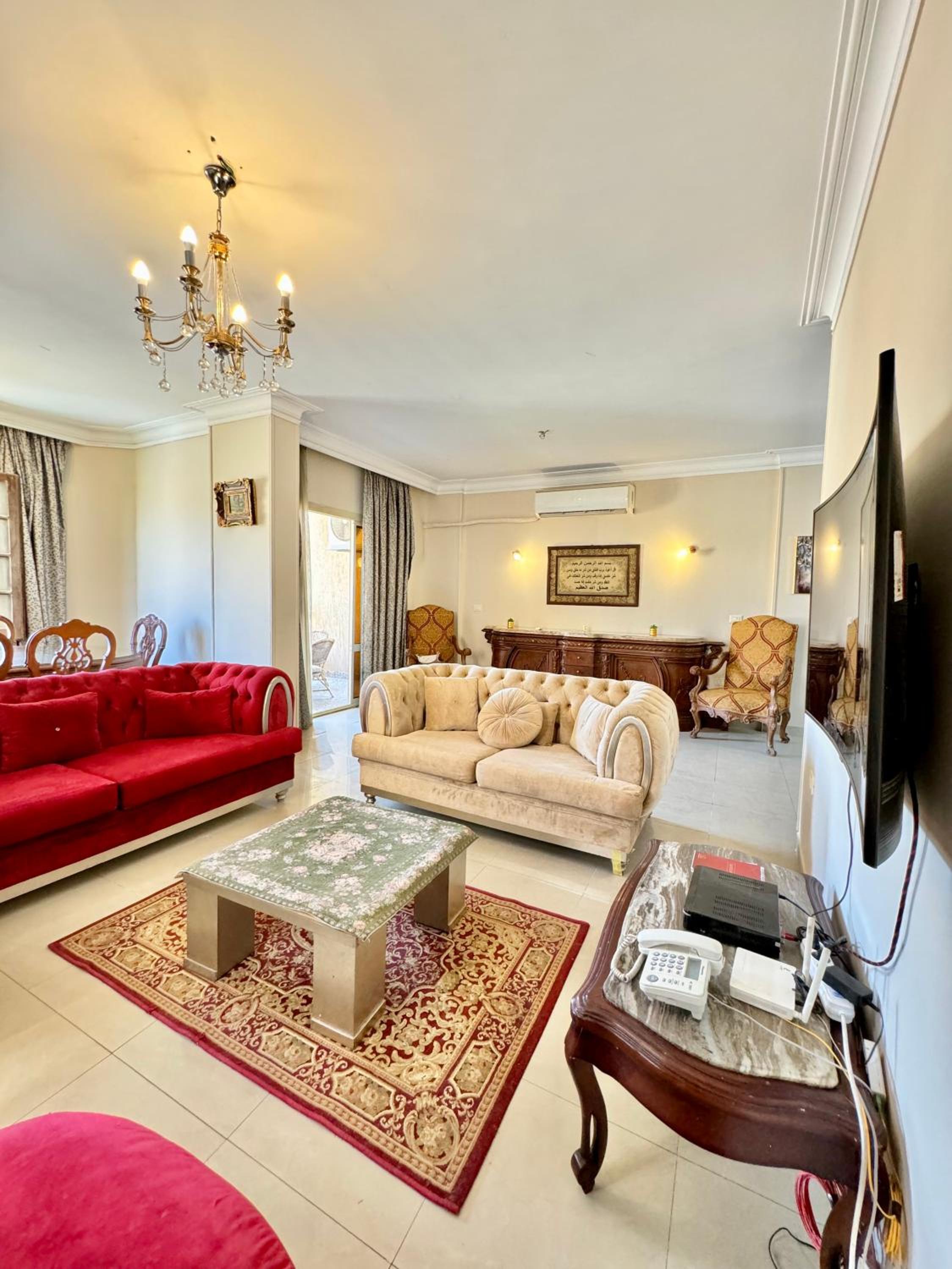 2BR Spacious Apt Prime Location New Cairo