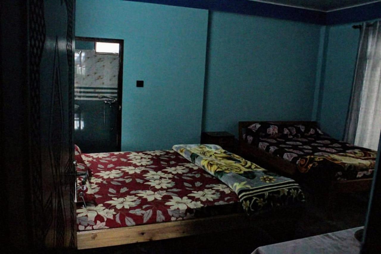 The Black Conch Homestay, kalimpong Deolo view 3