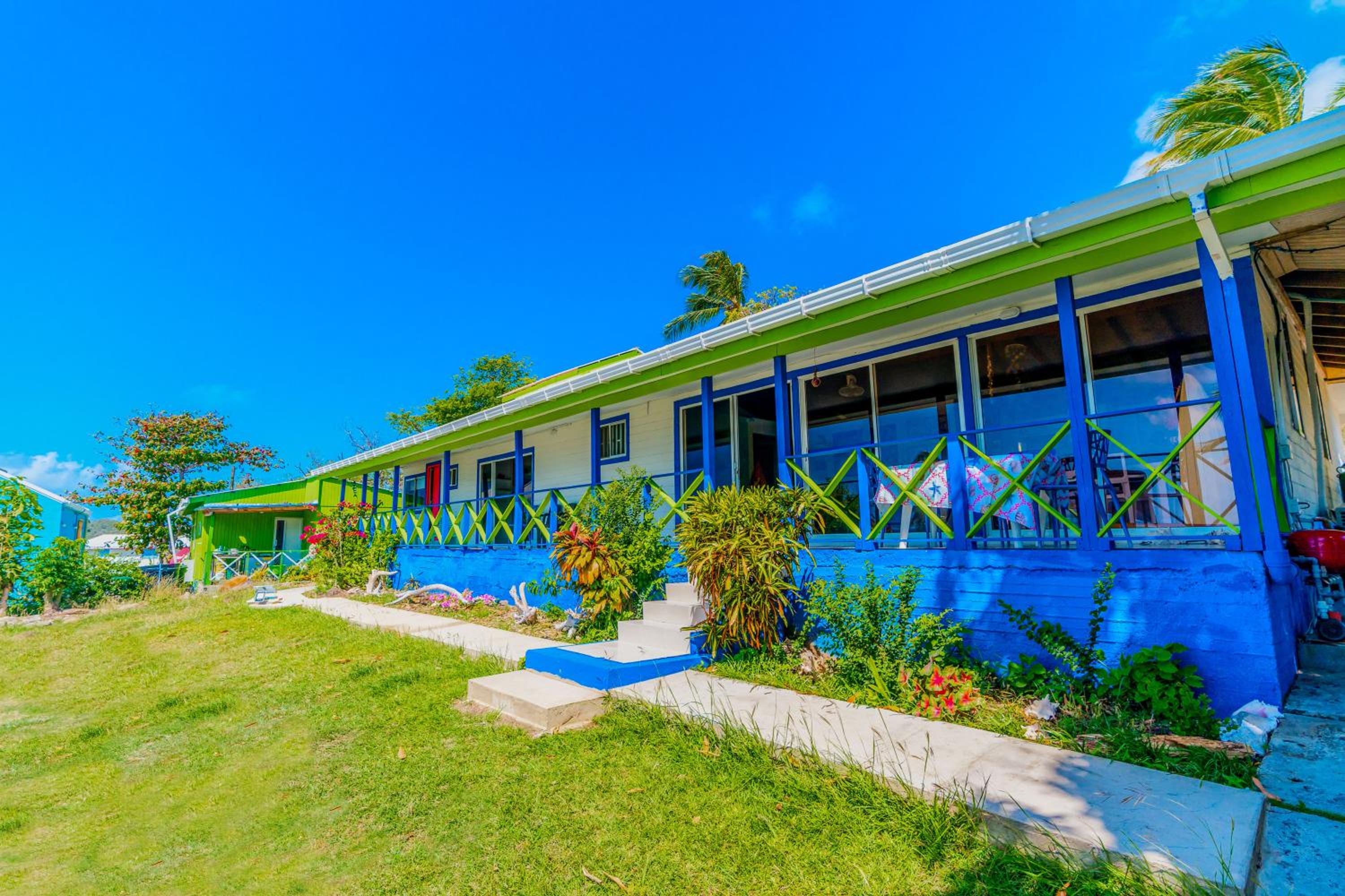 Casa frente al mar providencia