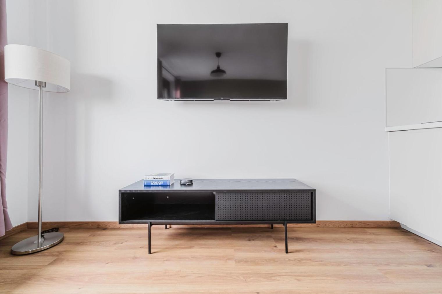 Blueground Prague 3 New build balcony PRG-39