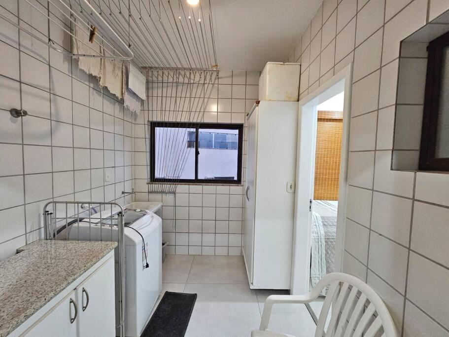 Apartamento 3 quartos na praia do centro de Guarapari!