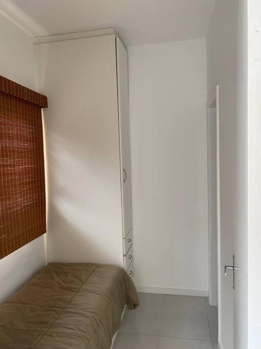 Apartamento 3 quartos na praia do centro de Guarapari!
