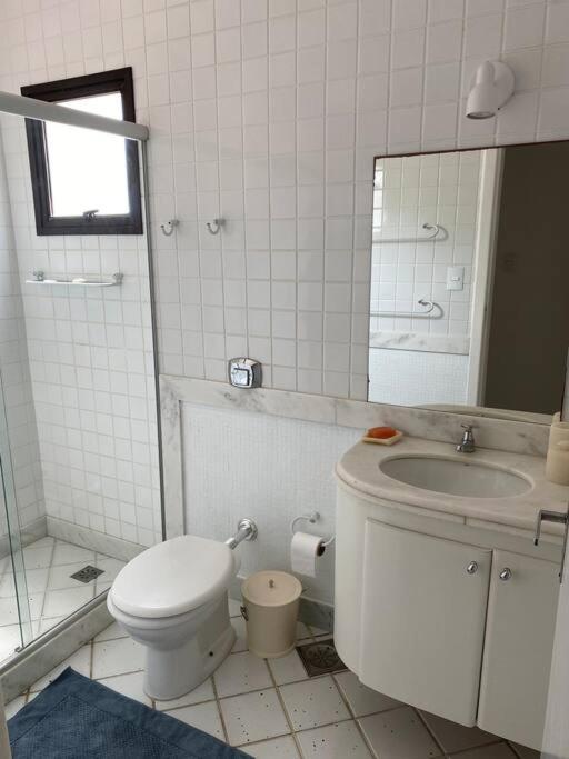 Apartamento 3 quartos na praia do centro de Guarapari!