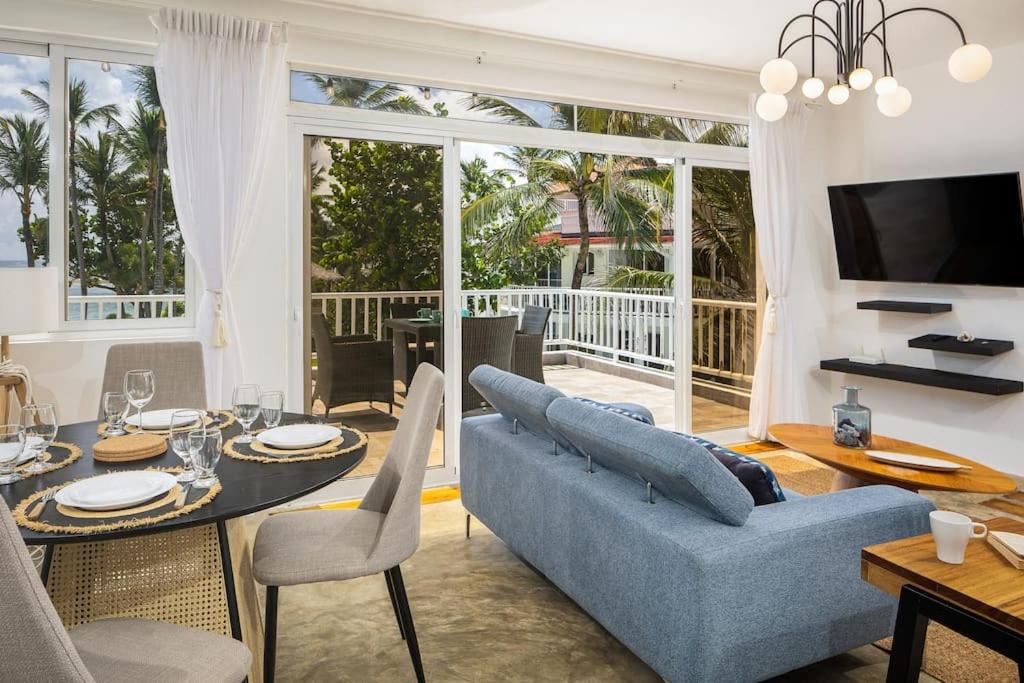 KITE BEACH HOTEL Oceanfront Apartments